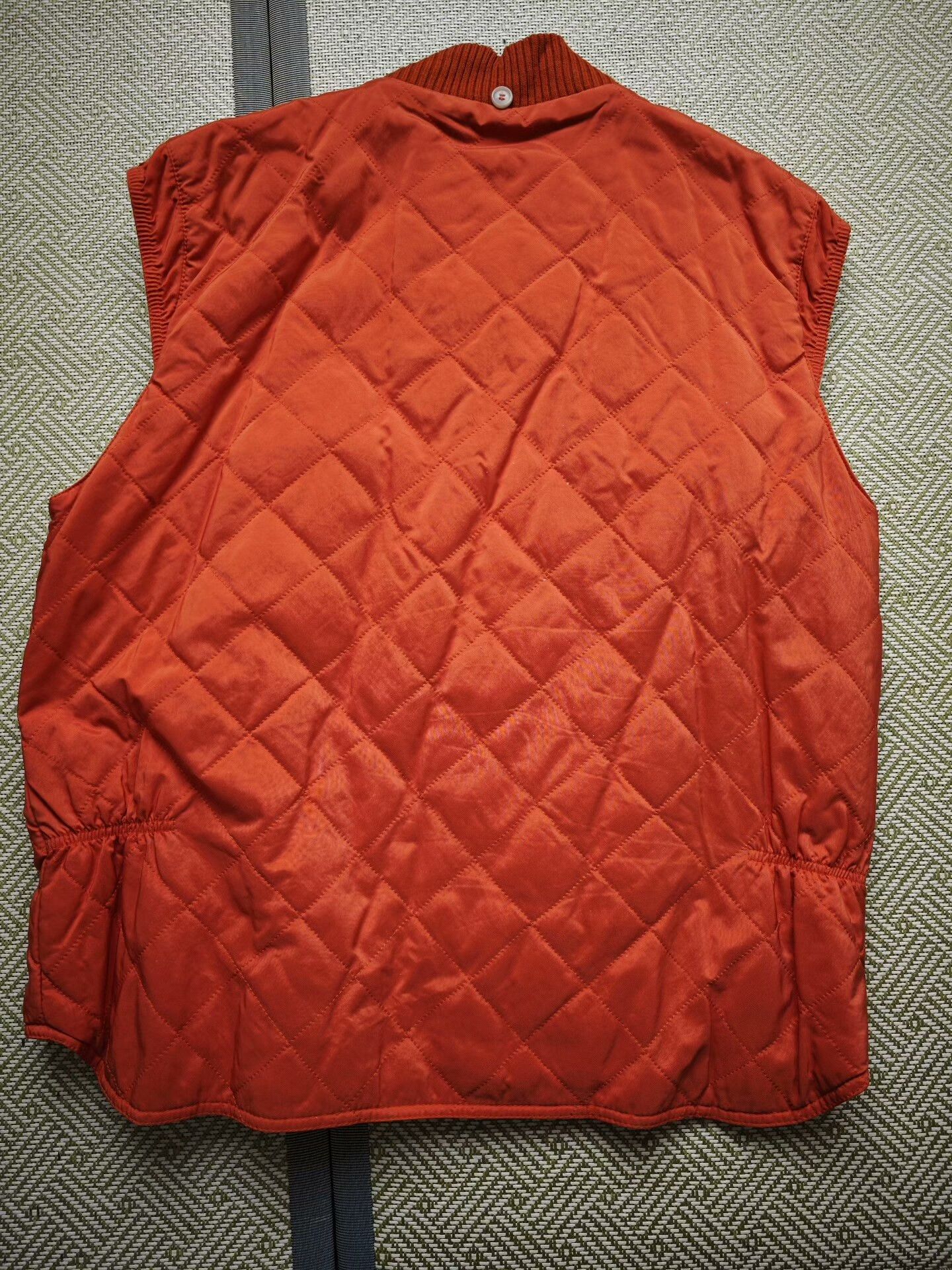 Loro Piana Loro Piana Quilted Vest in Rare Orange Design Size US L / EU 52-54 / 3 - 7 Thumbnail