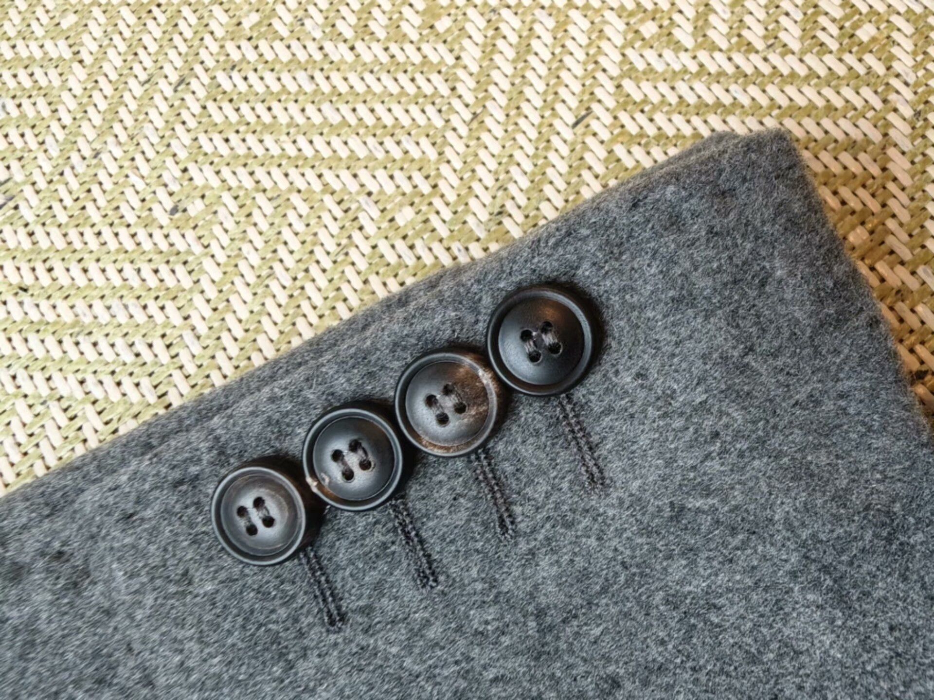 Other luxury gray cashmere coat by Andre Maurice Size US XXL / EU 58 / 5 - 4 Thumbnail