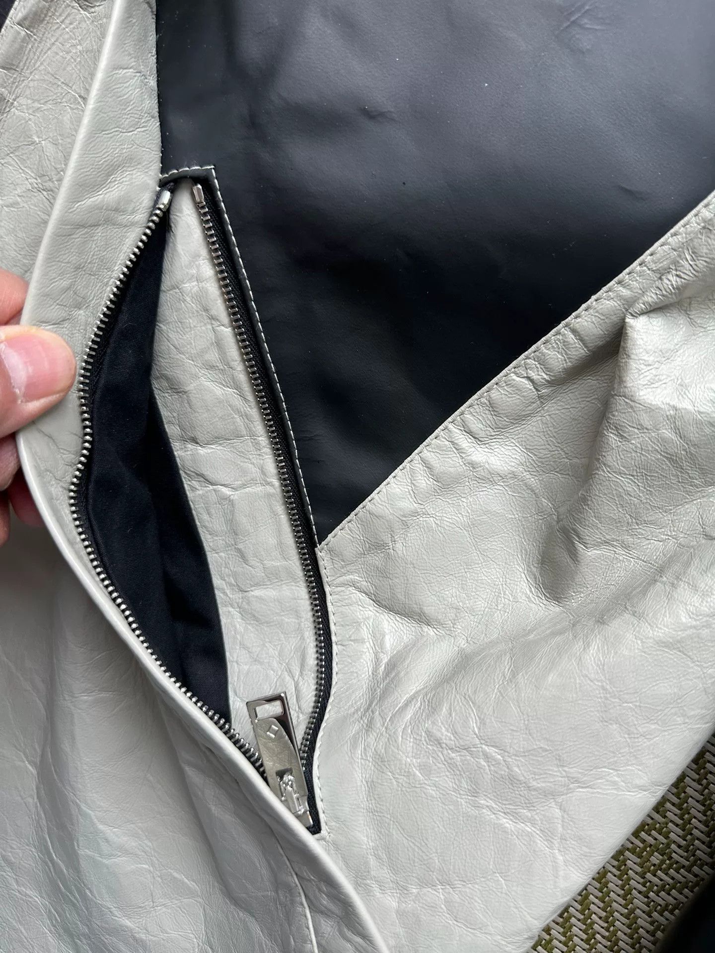 MCM MCM Gray-White Waterproof Jacket with Black Accents Size US XL / EU 56 / 4 - 5 Thumbnail
