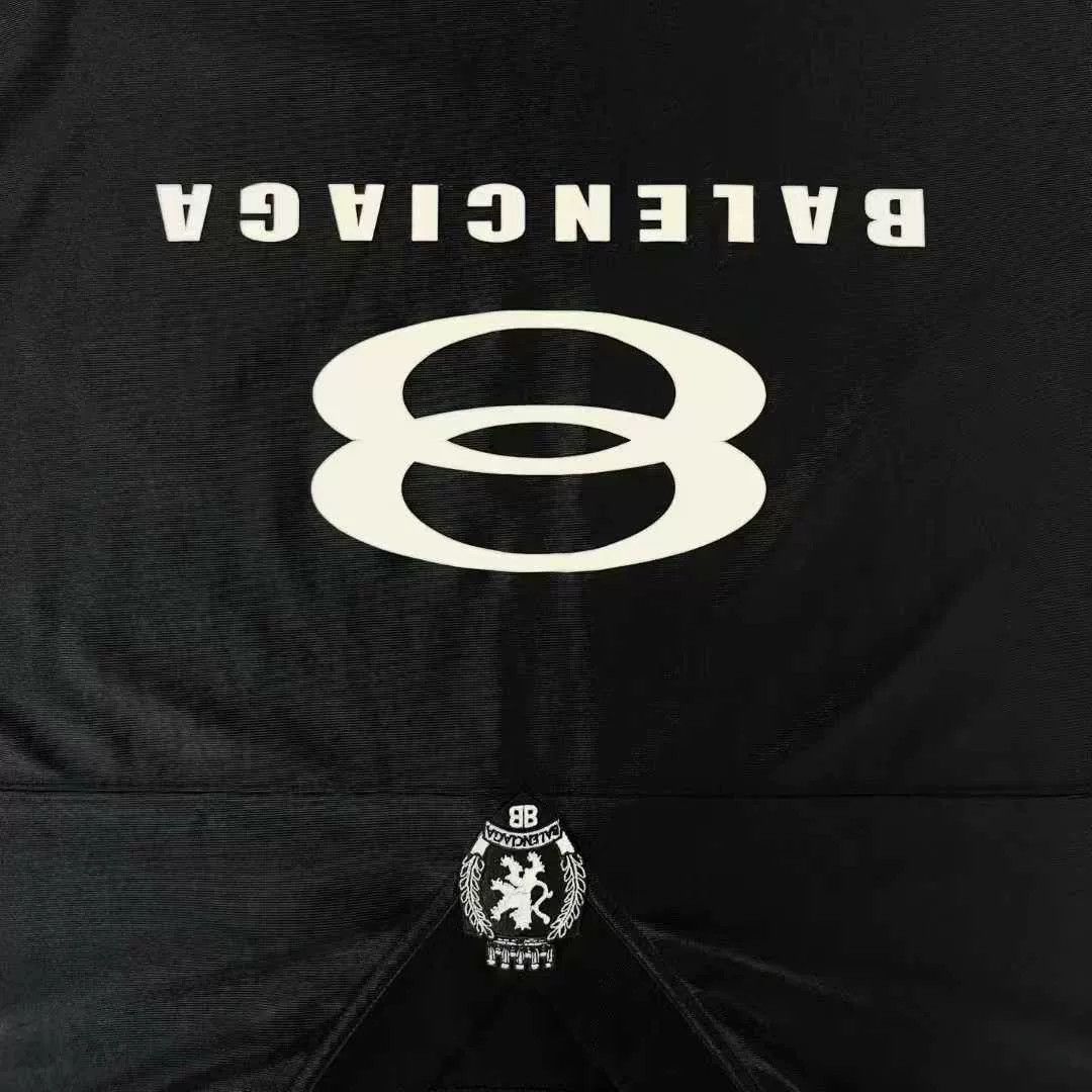 Balenciaga balenciaga black hoodie with logo detail Size US M / EU 48-50 / 2 - 6 Thumbnail