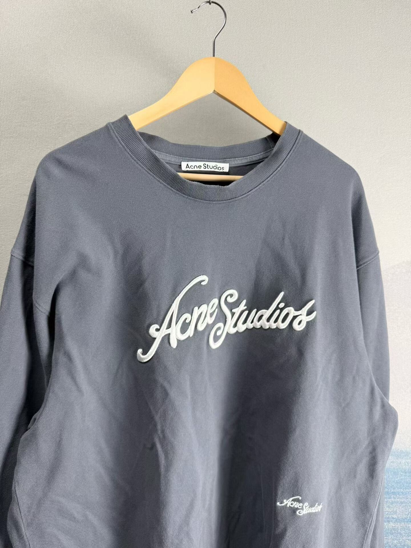 Acne Studios acne studios gray long sleeve sweatshirt XXL Size US XXL / EU 58 / 5 - 2 Thumbnail