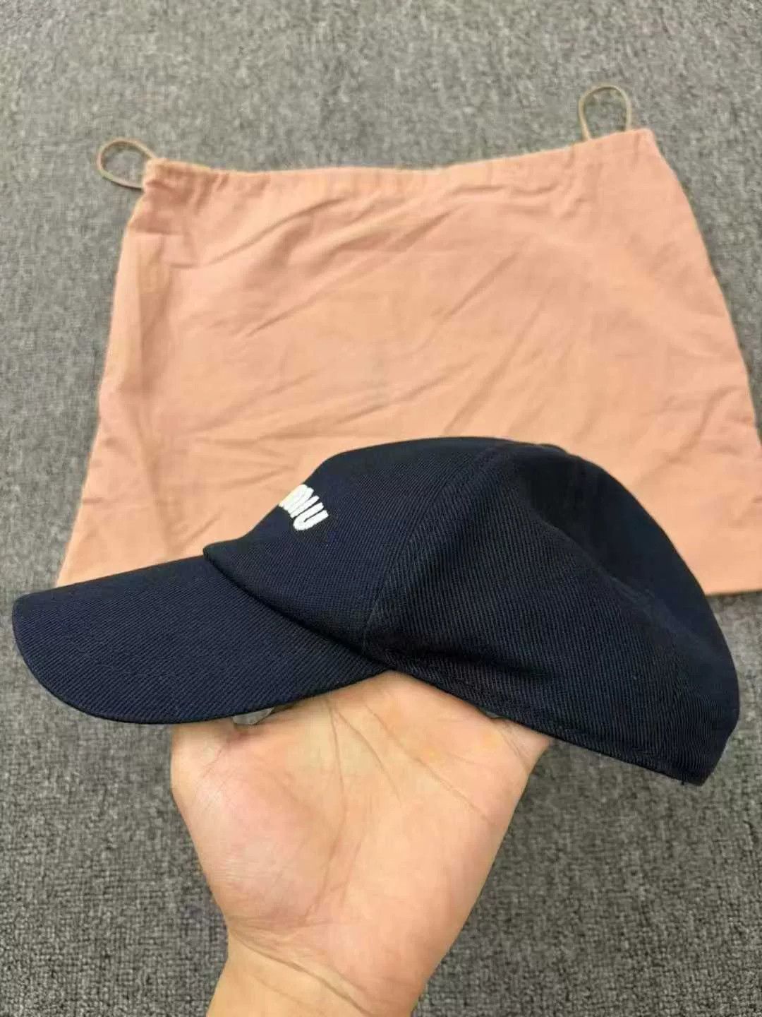 Miu Miu Miu Miu Embroidered Logo Navy Cap Size ONE SIZE - 5 Thumbnail