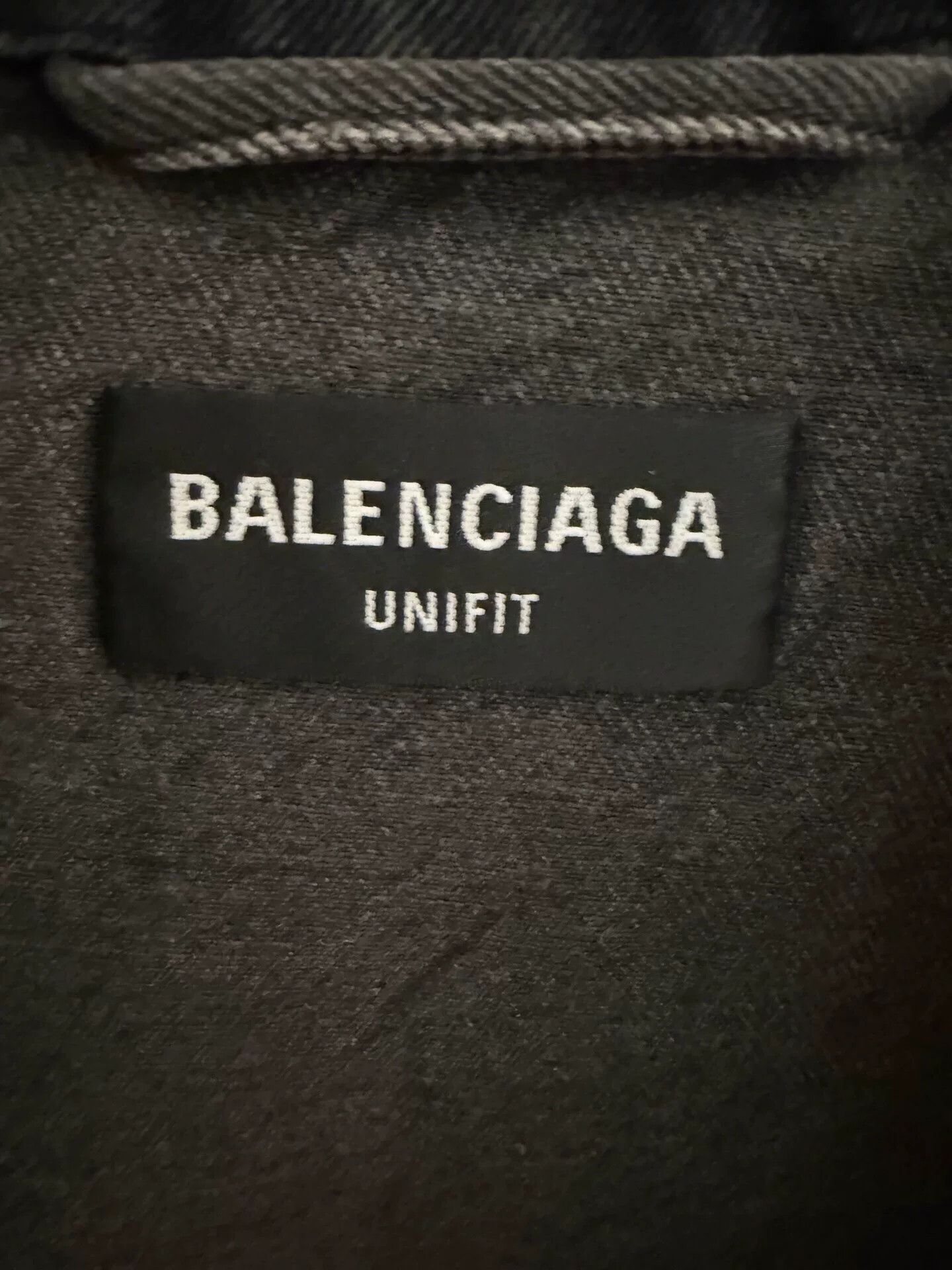 Balenciaga balenciaga embroidered denim jacket size m Size US M / EU 48-50 / 2 - 3 Thumbnail