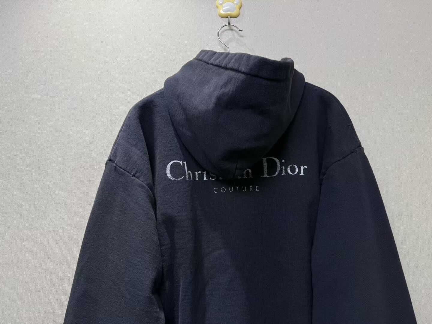 Dior distressed black dior hoodie with logo Size US L / EU 52-54 / 3 - 5 Thumbnail