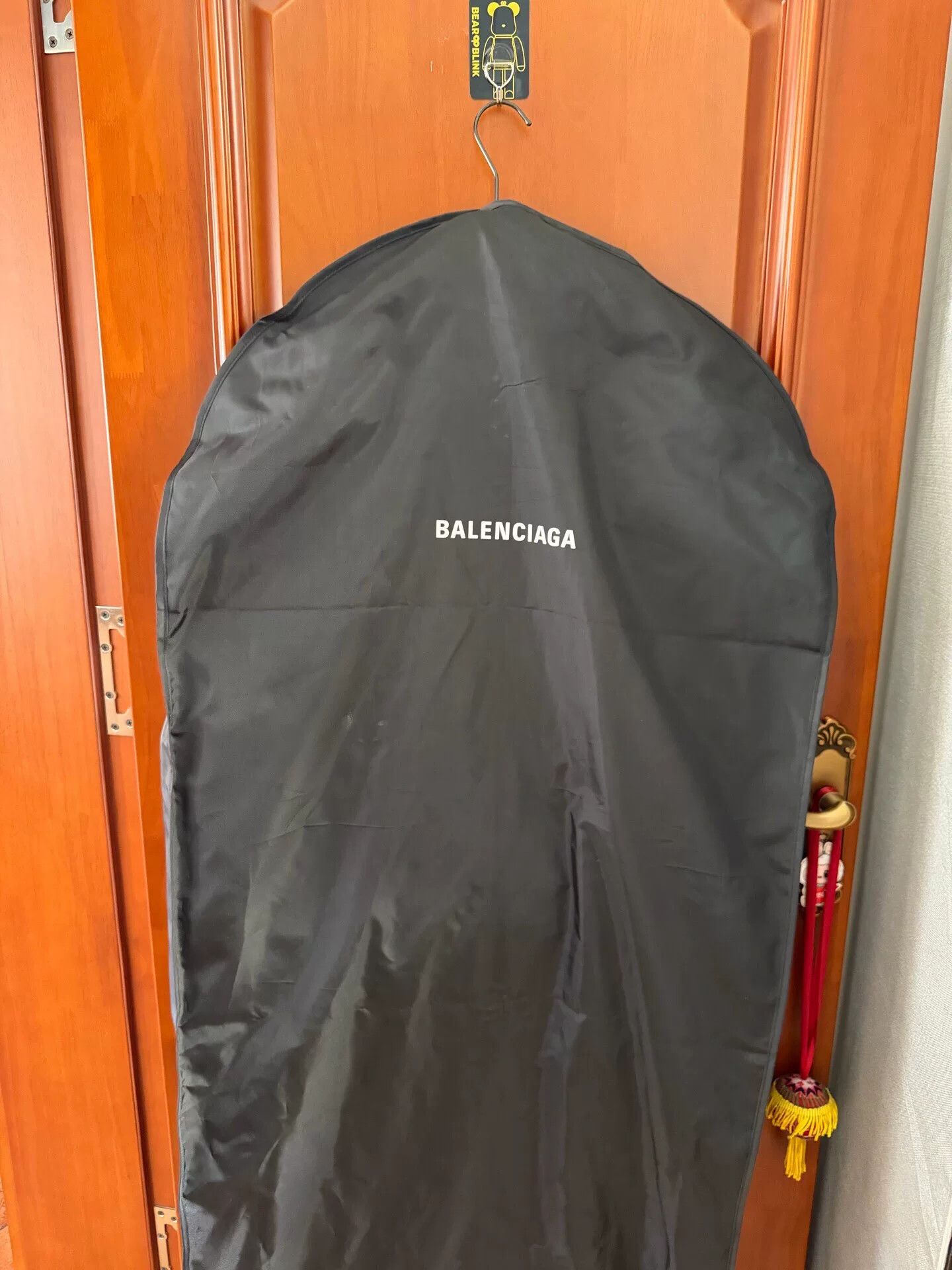Balenciaga balenciaga white 3B embroidered zip jacket Size US XS / EU 42 / 0 - 6 Thumbnail