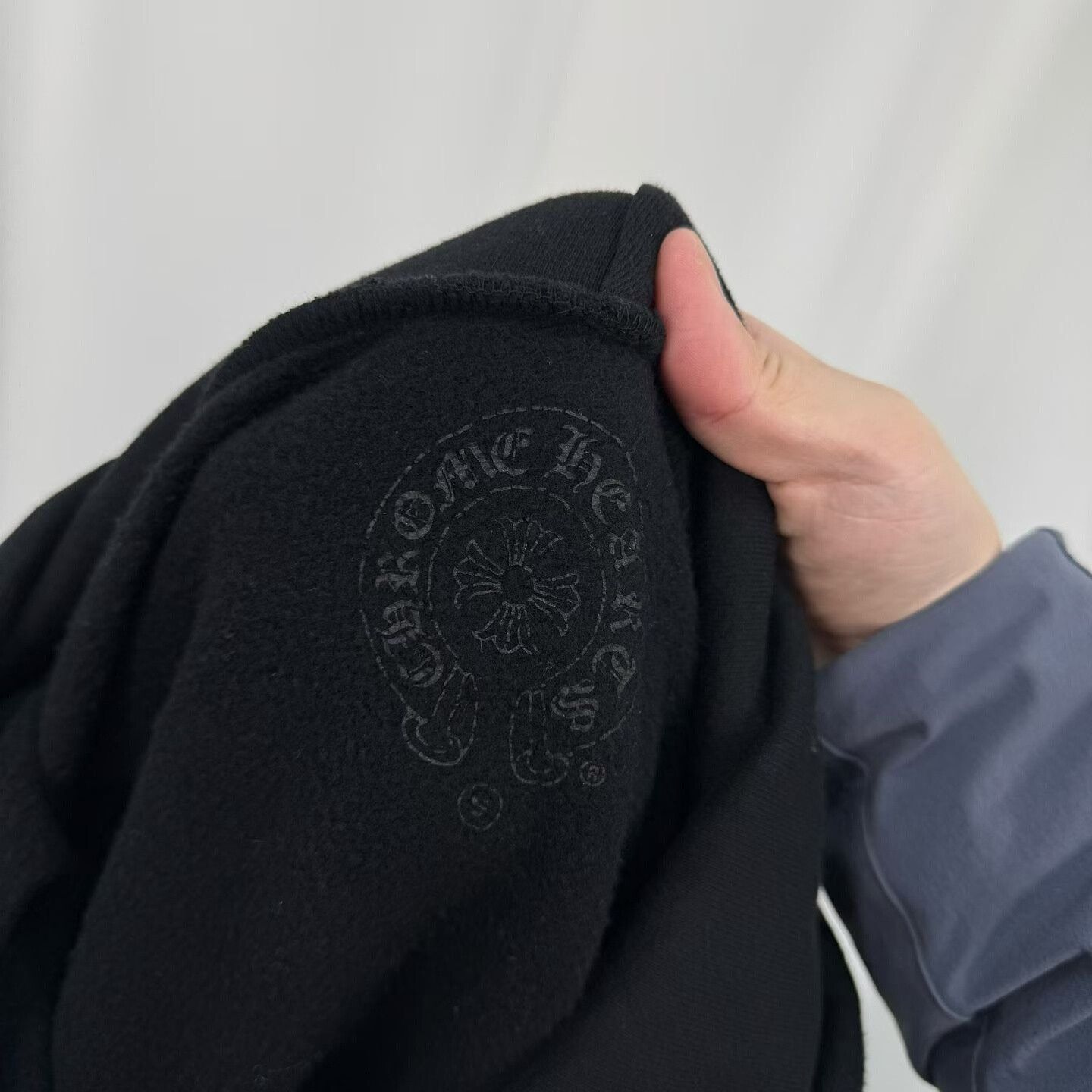 Chrome Hearts chrome hearts flower graphic hoodie, size S Size US S / EU 44-46 / 1 - 6 Thumbnail