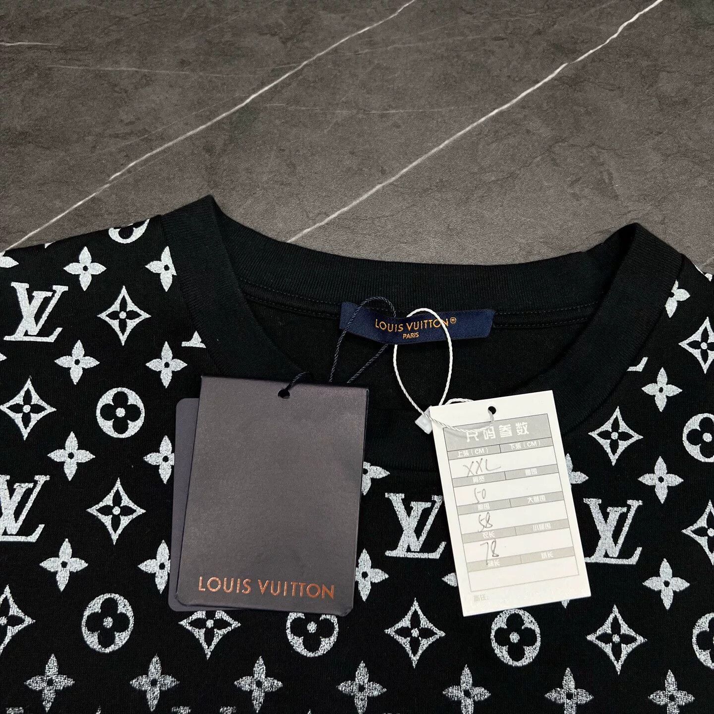 Louis Vuitton louis vuitton gradient logo short sleeve t-shirt Size US XXL / EU 58 / 5 - 4 Thumbnail