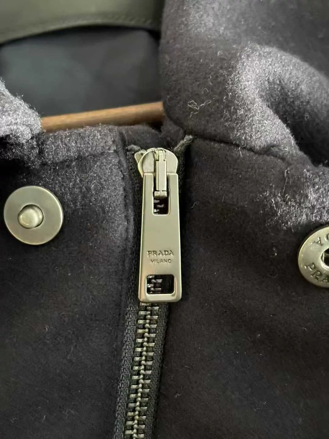 Prada navy blue wool pocket military coat Size US L / EU 52-54 / 3 - 6 Thumbnail