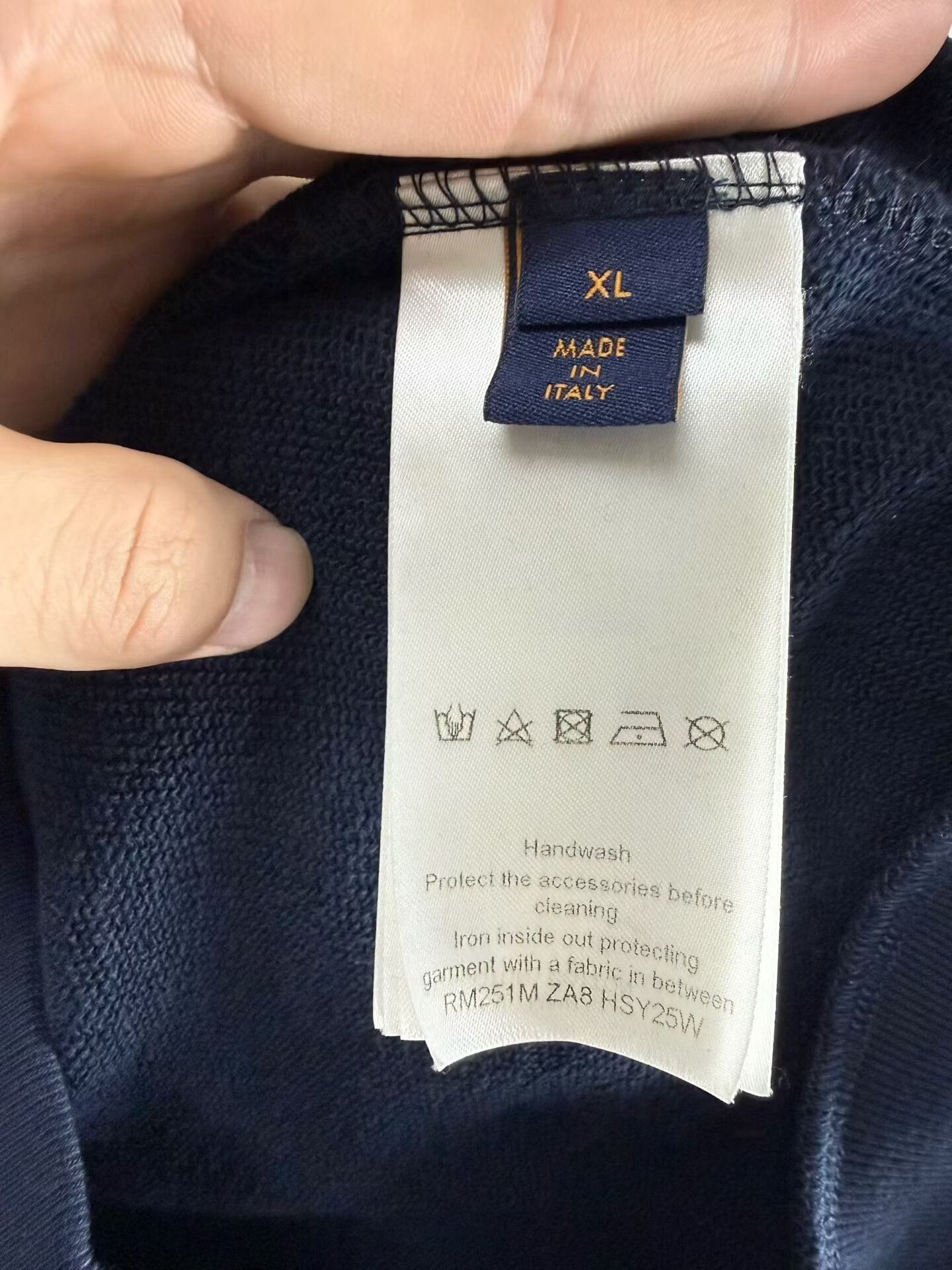 Louis Vuitton louis vuitton navy blue drawstring hoodie Size XL / US 12-14 / IT 48-50 - 4 Thumbnail