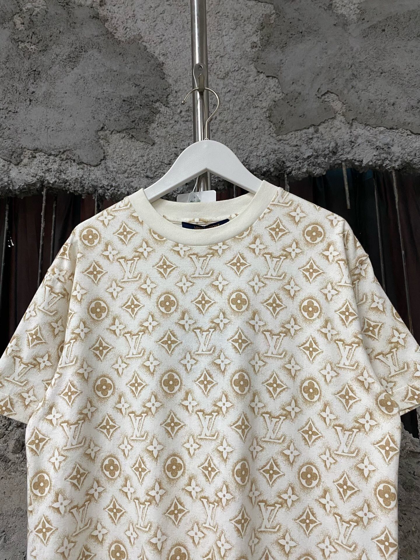 Louis Vuitton louis vuitton short sleeve top xs Size XS / US 0-2 / IT 36-38 - 4 Thumbnail