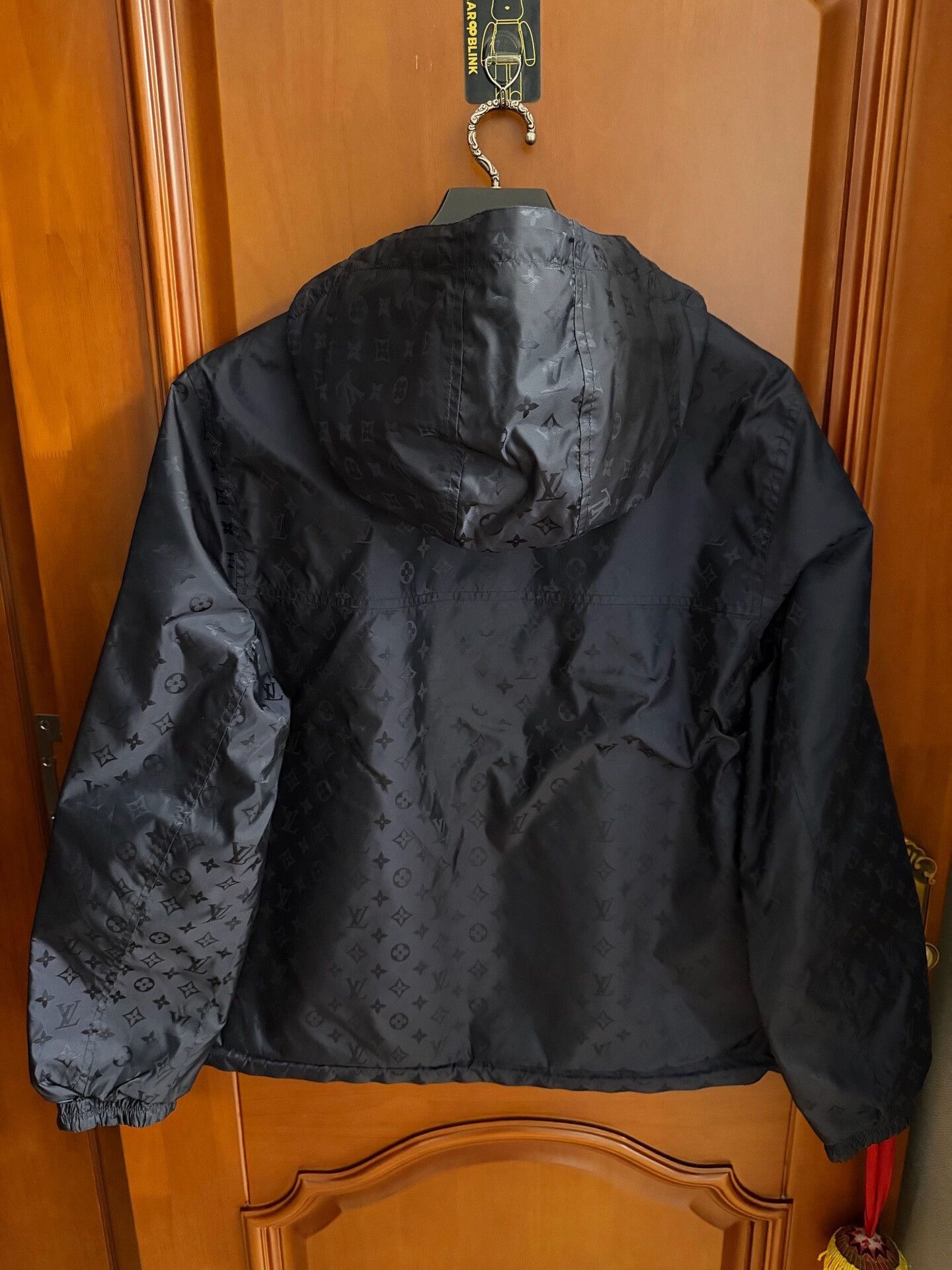 Louis Vuitton louis vuitton reversible logo printed jacket Size US L / EU 52-54 / 3 - 2 Thumbnail