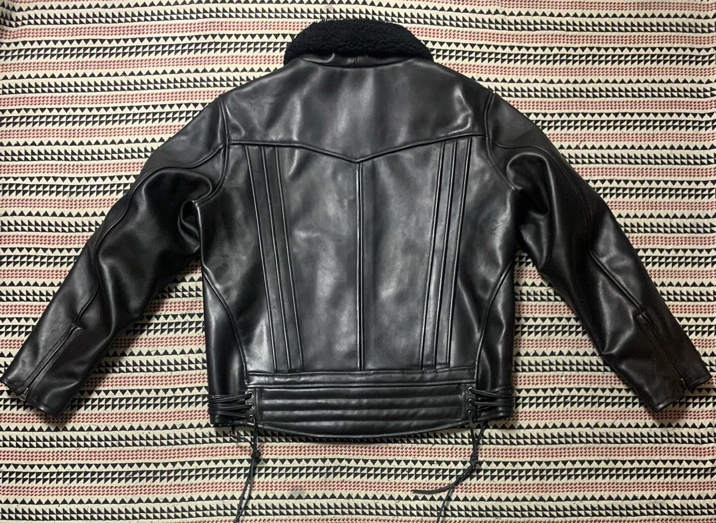 Schott black leather motorcycle jacket with fur collar Size US L / EU 52-54 / 3 - 2 Thumbnail
