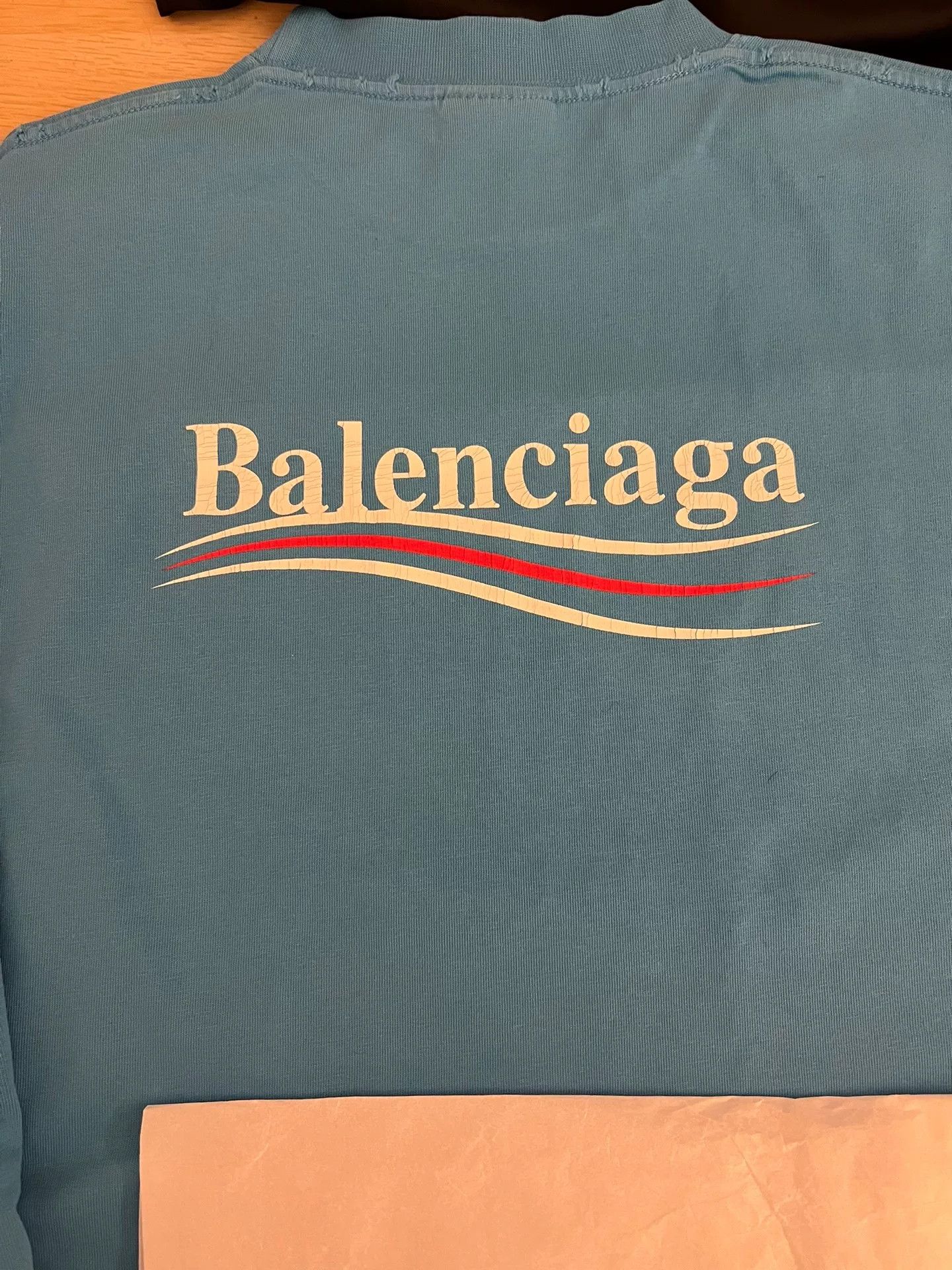 Balenciaga balenciaga distressed short sleeve t-shirt Size US XS / EU 42 / 0 - 6 Thumbnail