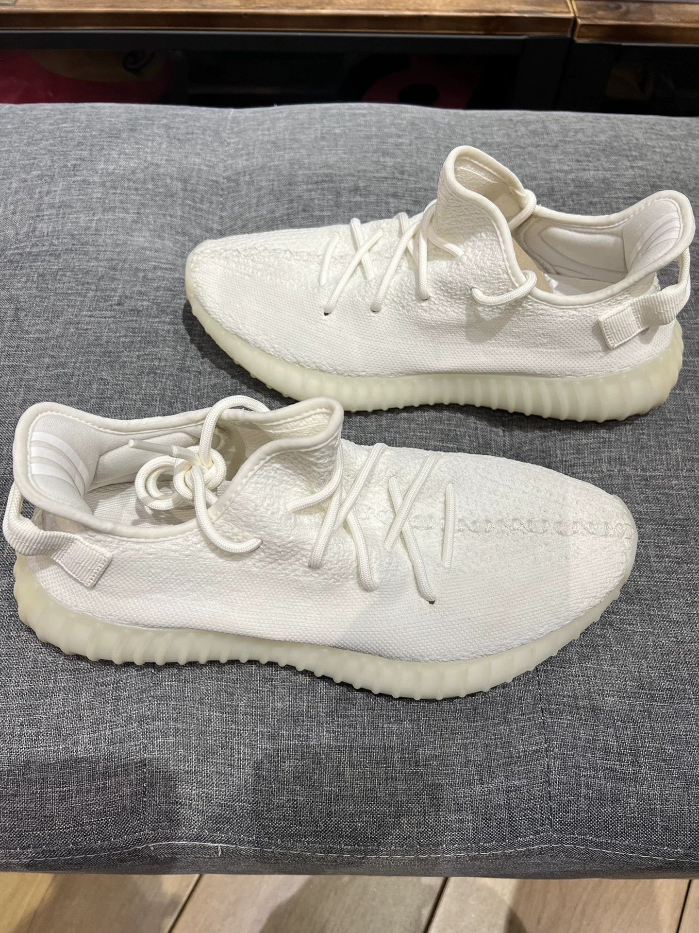 Yeezy yeezy 350 triple white sneakers size 44 Size US 10.5 / EU 43-44 - 3 Thumbnail