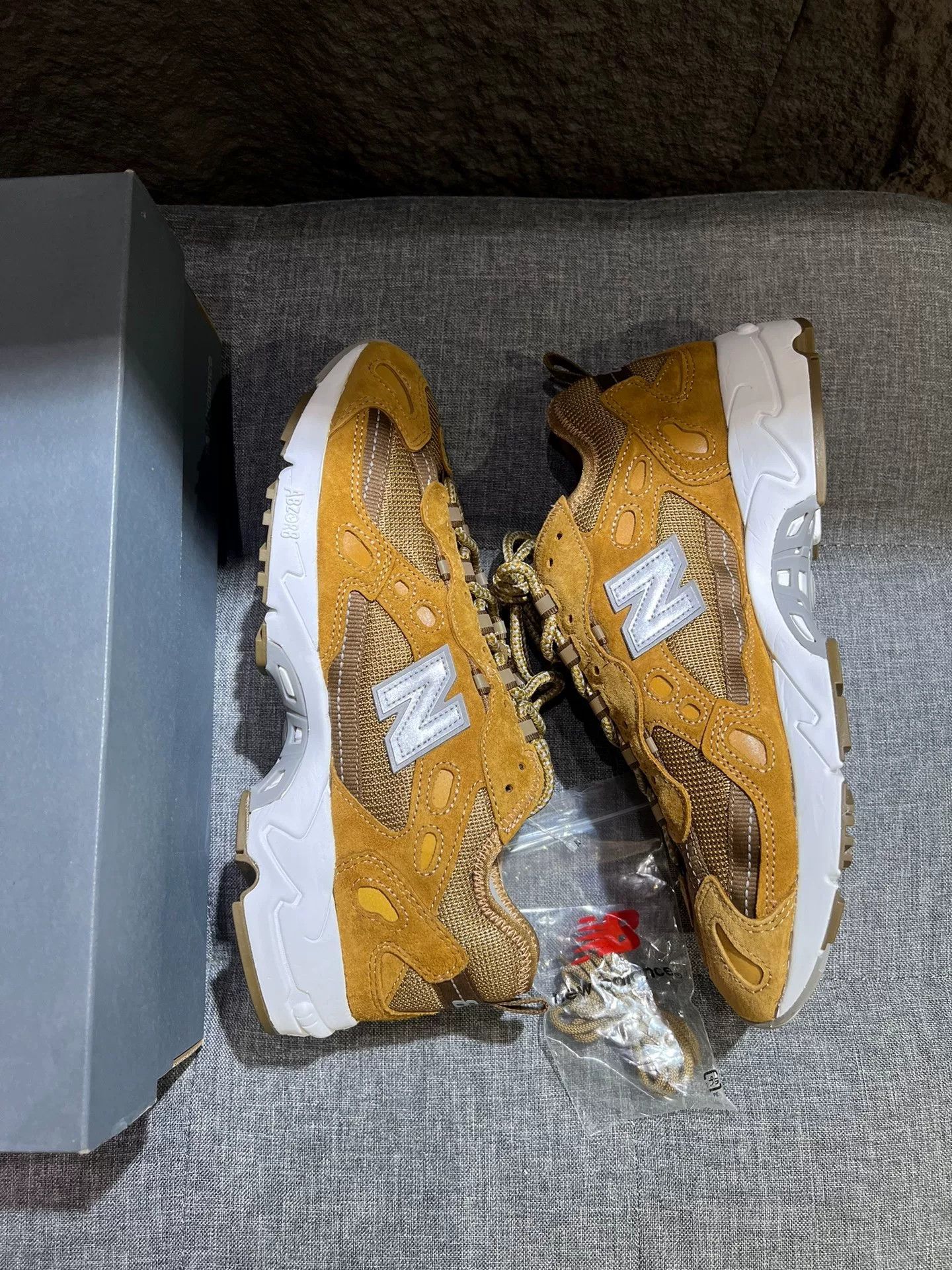 thisisneverthat thisisneverthat x new balance 827 sneakers Size US 10.5 / EU 43-44 - 4 Thumbnail
