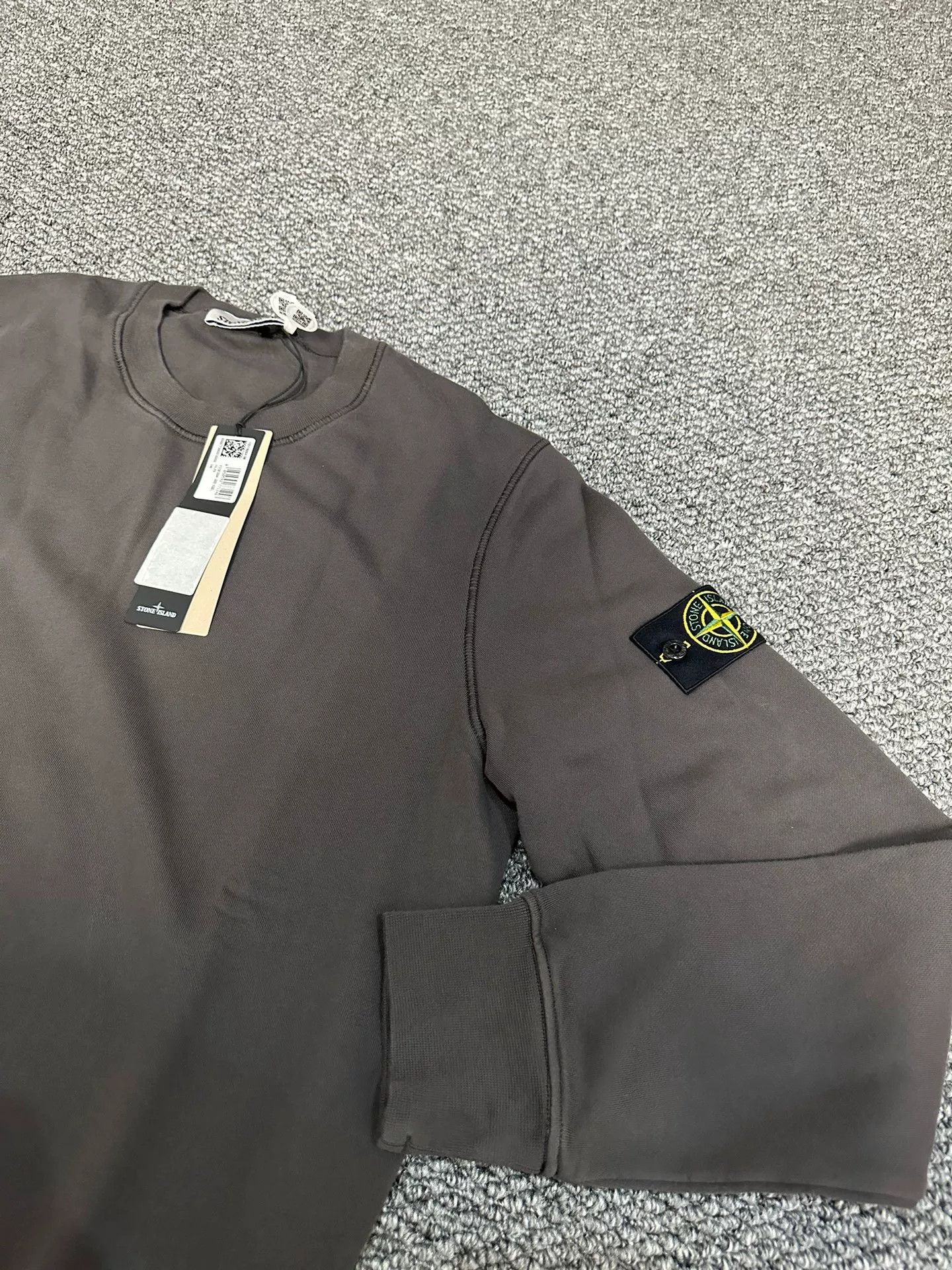 Stone Island stone island gray sweatshirt size L Size US L / EU 52-54 / 3 - 2 Thumbnail