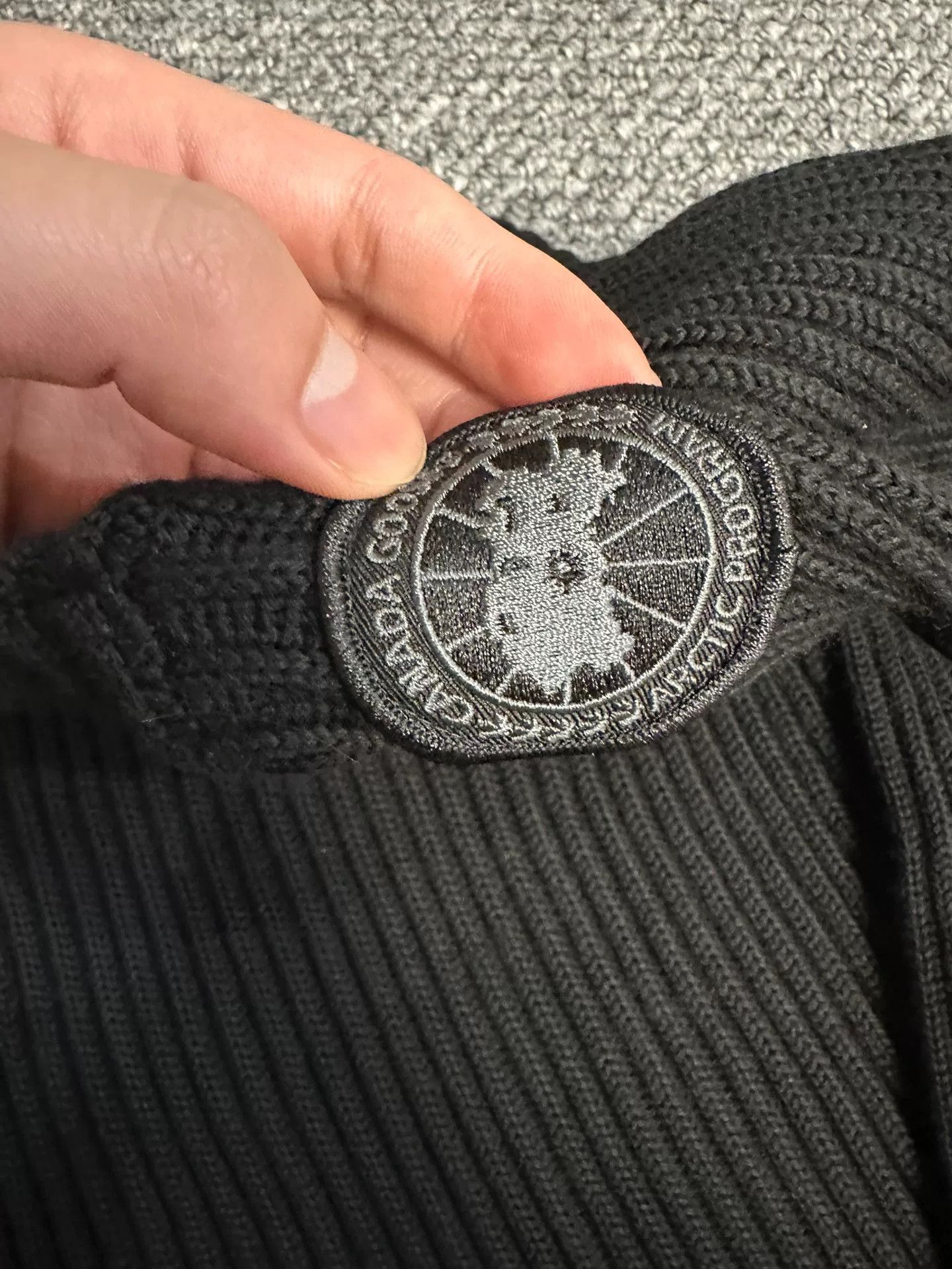Canada Goose canada goose wool sweater in black Size US M / EU 48-50 / 2 - 3 Thumbnail