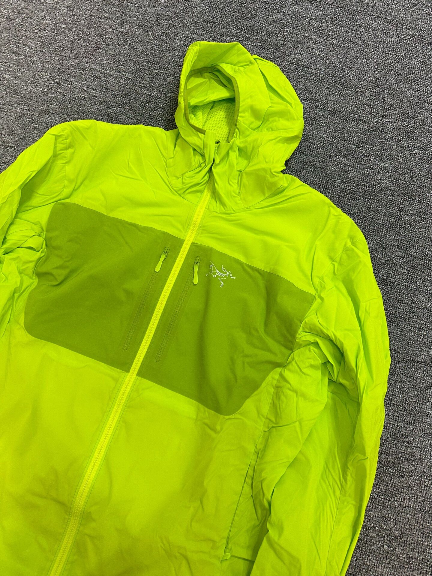 Arc'teryx arcteryx proton lt lightweight hooded jacket Size US XL / EU 56 / 4 - 2 Thumbnail