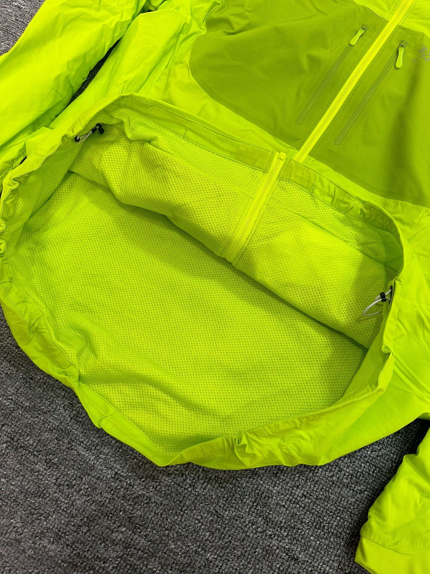 Arc'teryx arcteryx proton lt lightweight hooded jacket Size US XL / EU 56 / 4 - 3 Thumbnail