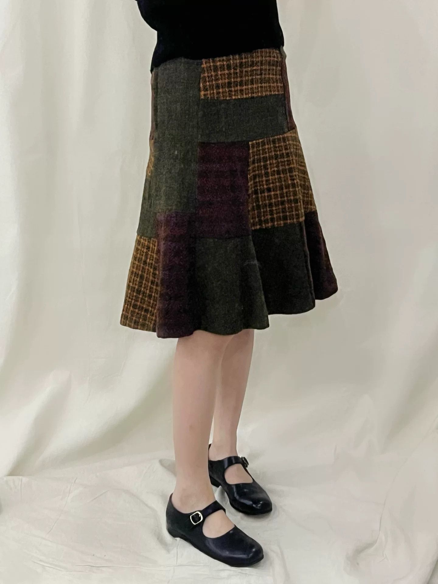 Comme des Garcons Comme des Garçons Wool Skirt Size 26" / US 2 / IT 38 - 6 Thumbnail