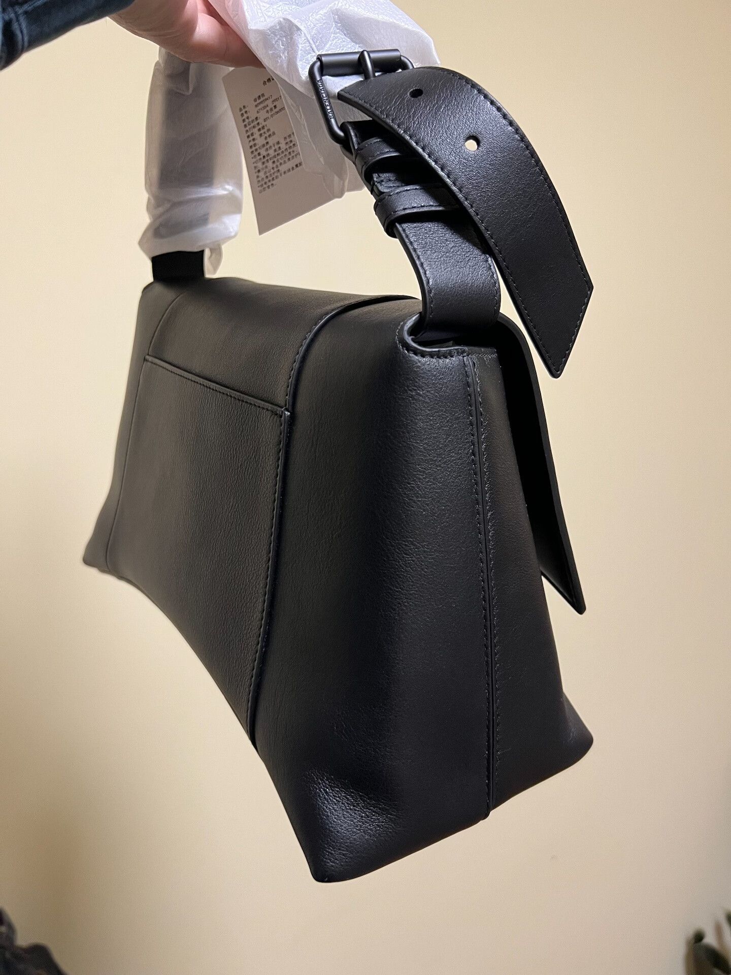Balenciaga Balenciaga Downtown Medium Black Leather Bag Size ONE SIZE - 4 Thumbnail