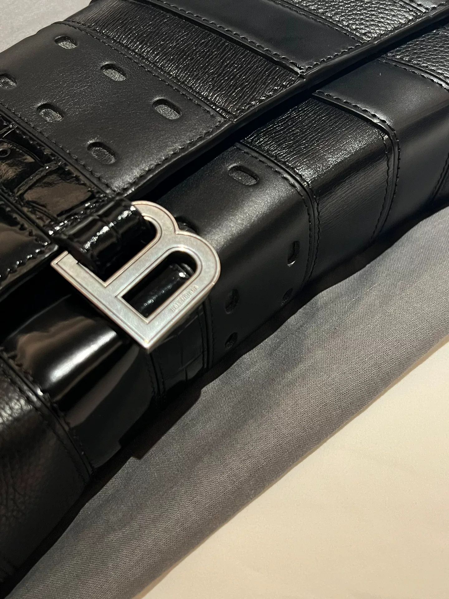 Balenciaga Balenciaga Multibelt Black Baguette Bag Size ONE SIZE - 4 Thumbnail