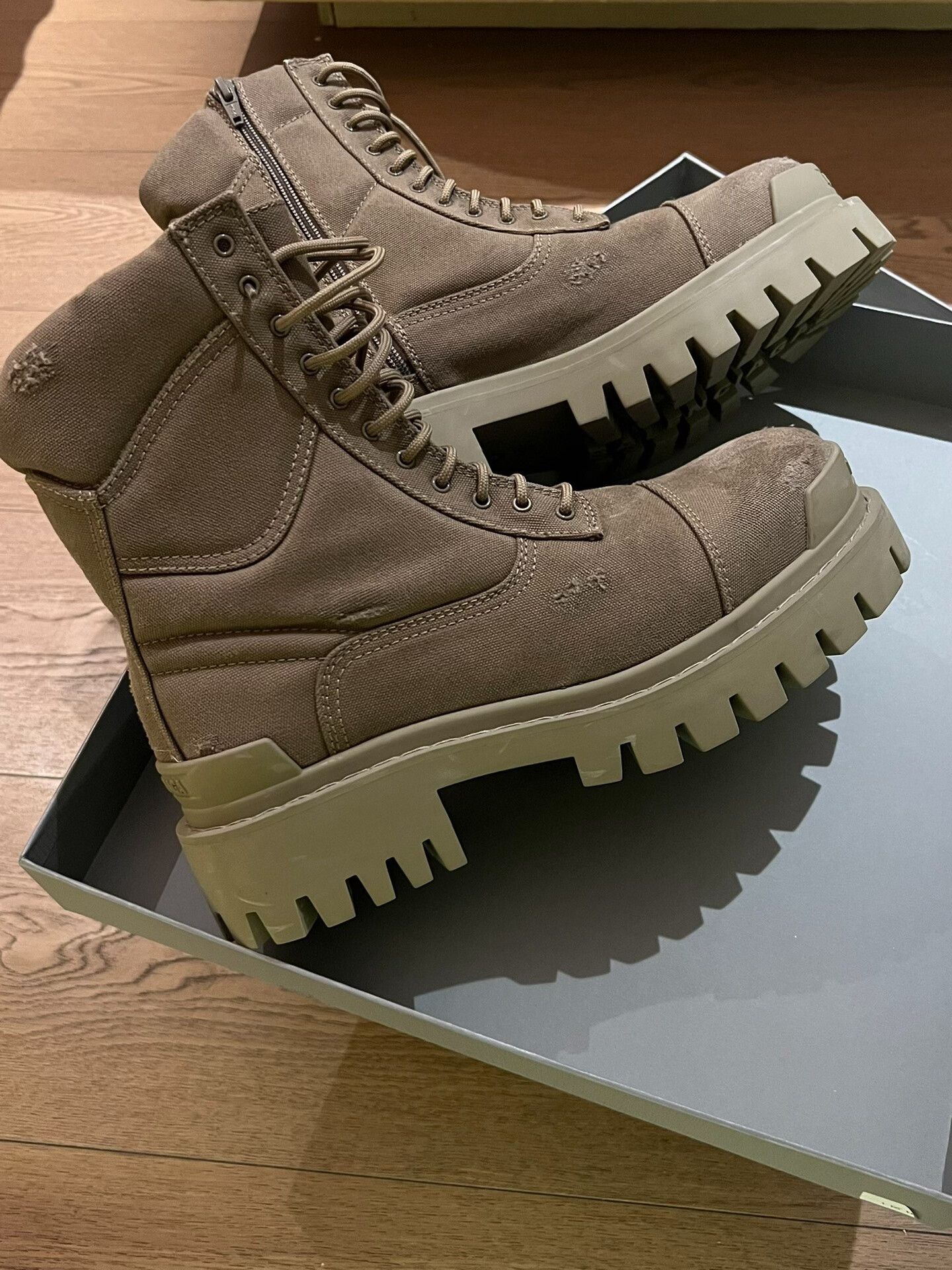 Balenciaga Balenciaga Brown Combat Boots for Men Size US 8 / EU 41 - 5 Thumbnail