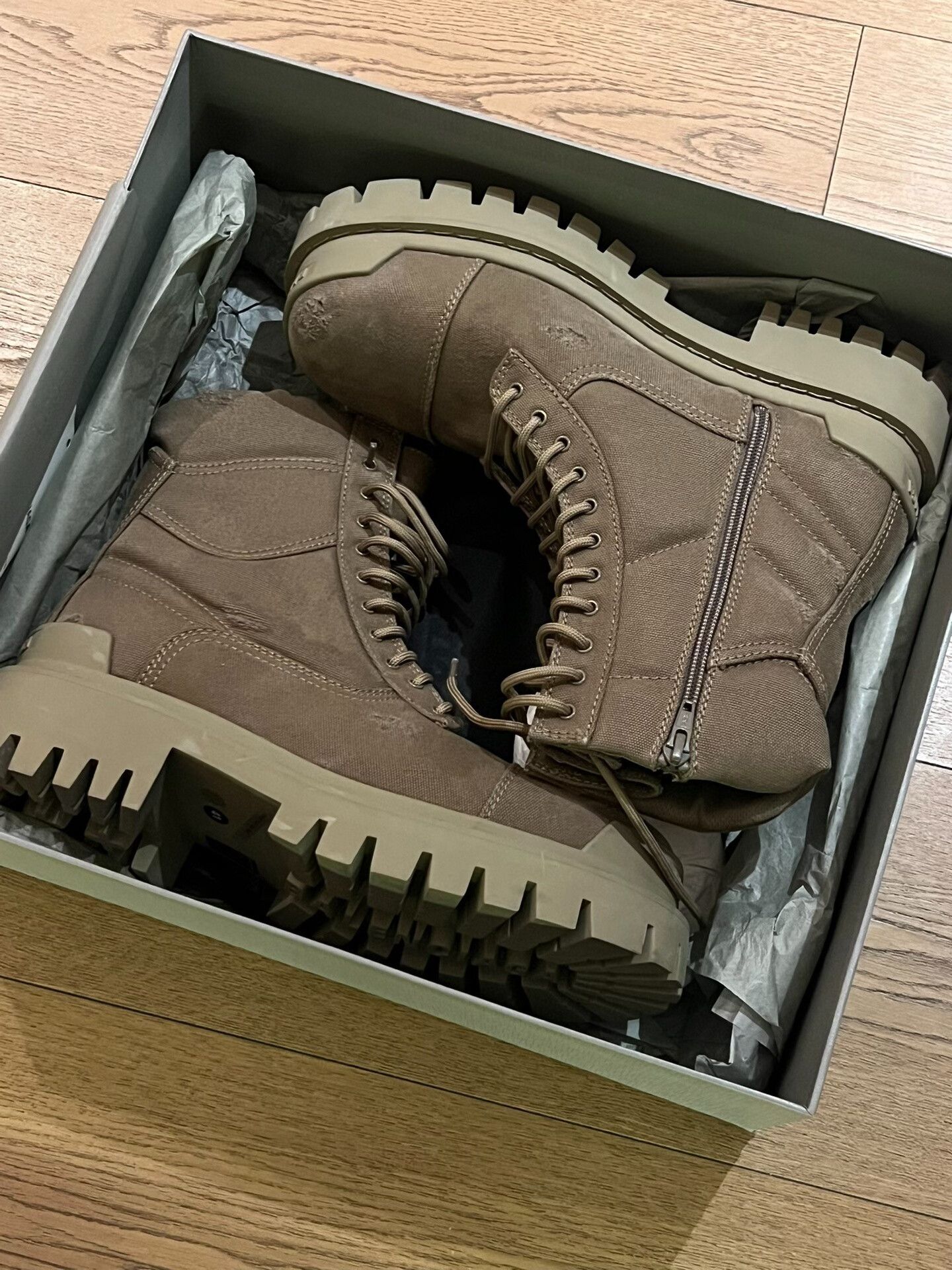 Balenciaga Balenciaga Brown Combat Boots for Men Size US 8 / EU 41 - 3 Thumbnail