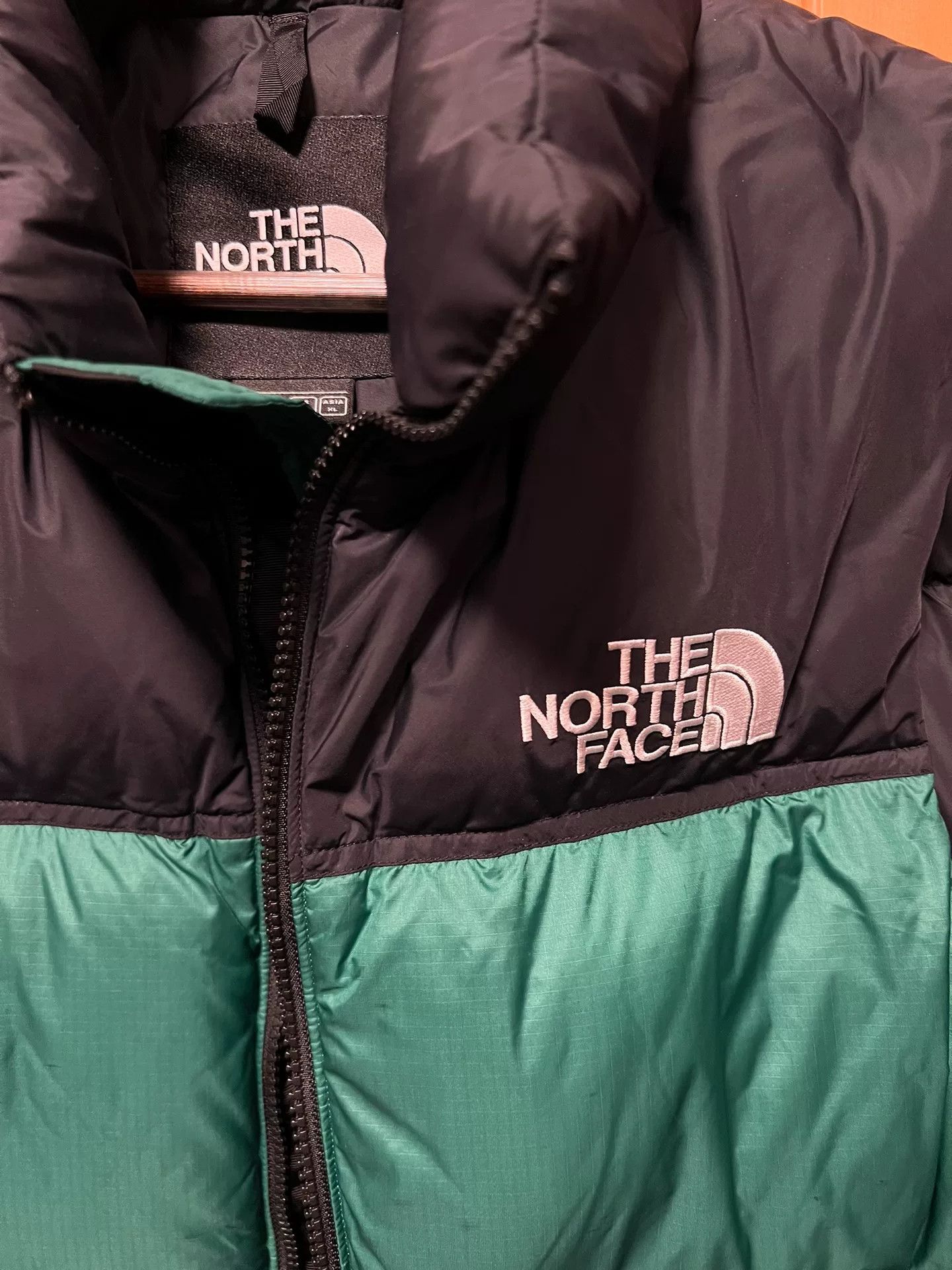 The North Face The North Face Men's Retro Nuptse Vest Size US XL / EU 56 / 4 - 2 Thumbnail