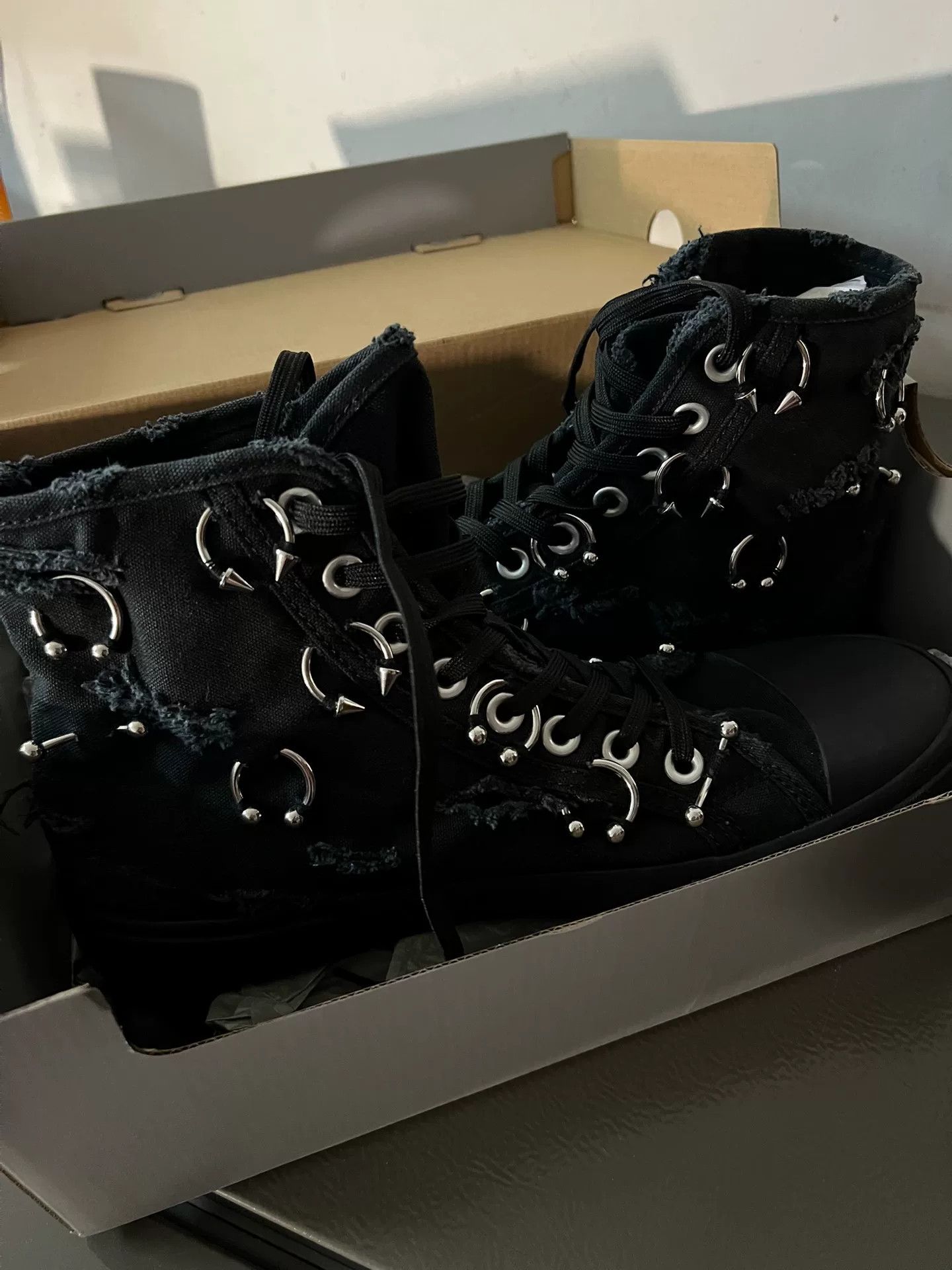 Balenciaga Balenciaga High-Top Canvas Sneakers Size US 9 / EU 42 - 5 Thumbnail