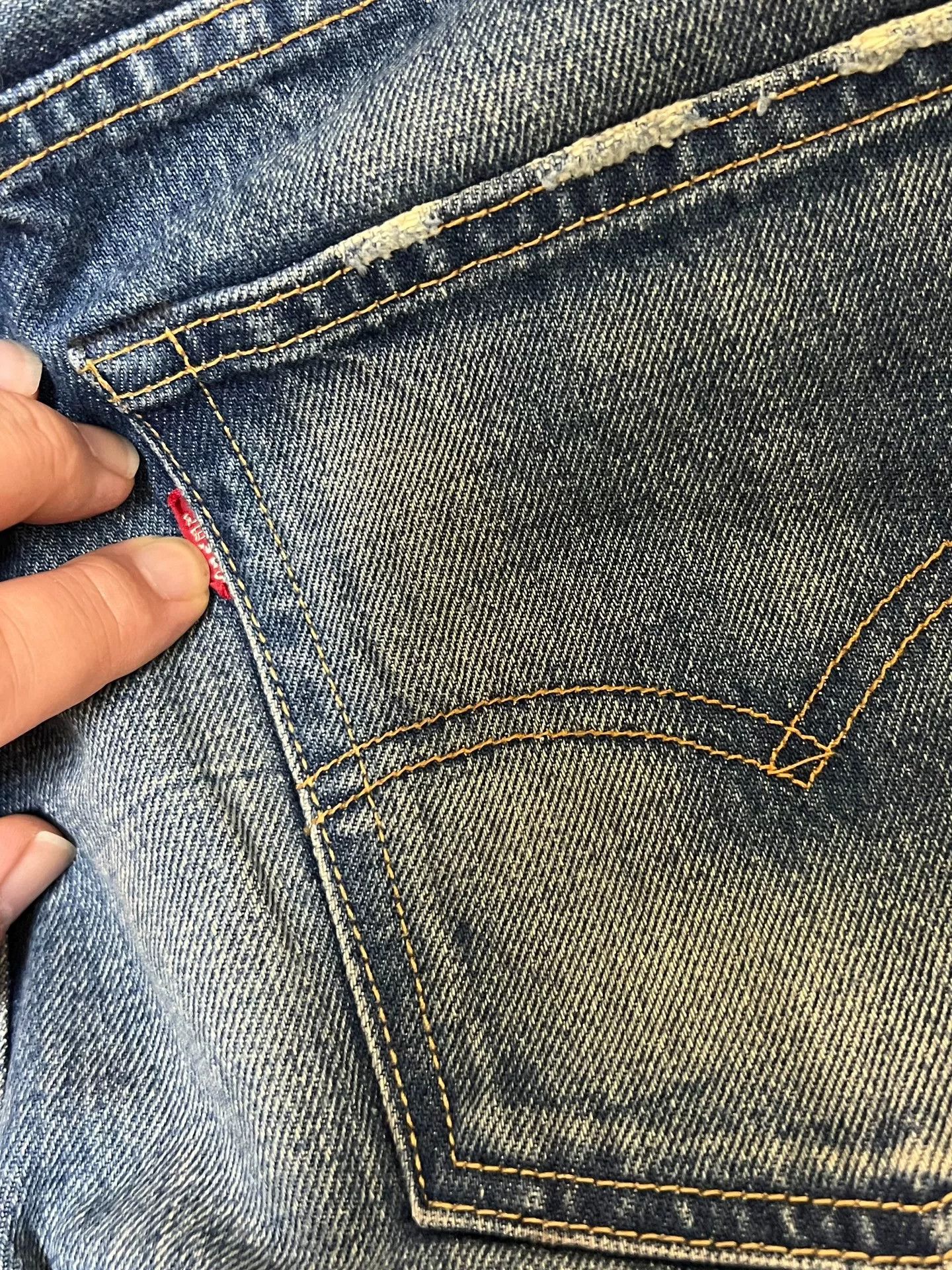 Levi's Vintage Clothing Levi's LVC Jeans with Vintage Features Size US 31 - 7 Thumbnail