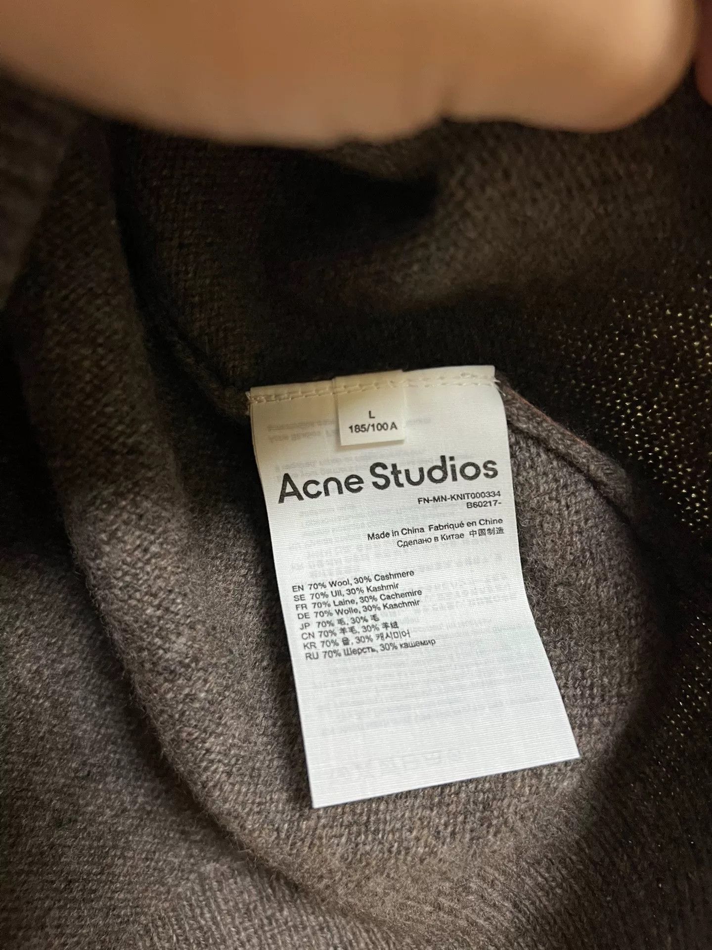 Acne Studios Acne Studios Wool-Cashmere Blend Sweater Size US L / EU 52-54 / 3 - 6 Thumbnail