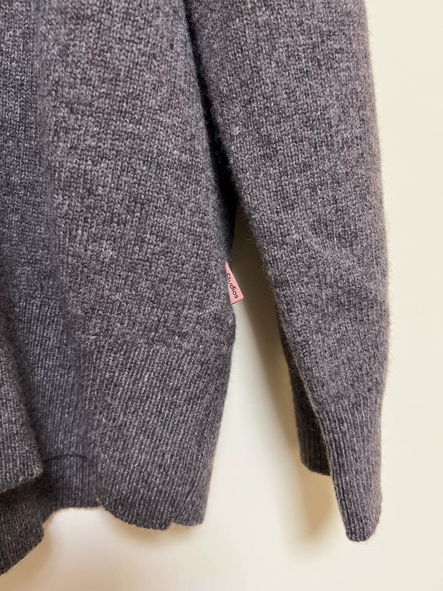 Acne Studios Acne Studios Wool-Cashmere Blend Sweater Size US L / EU 52-54 / 3 - 4 Thumbnail