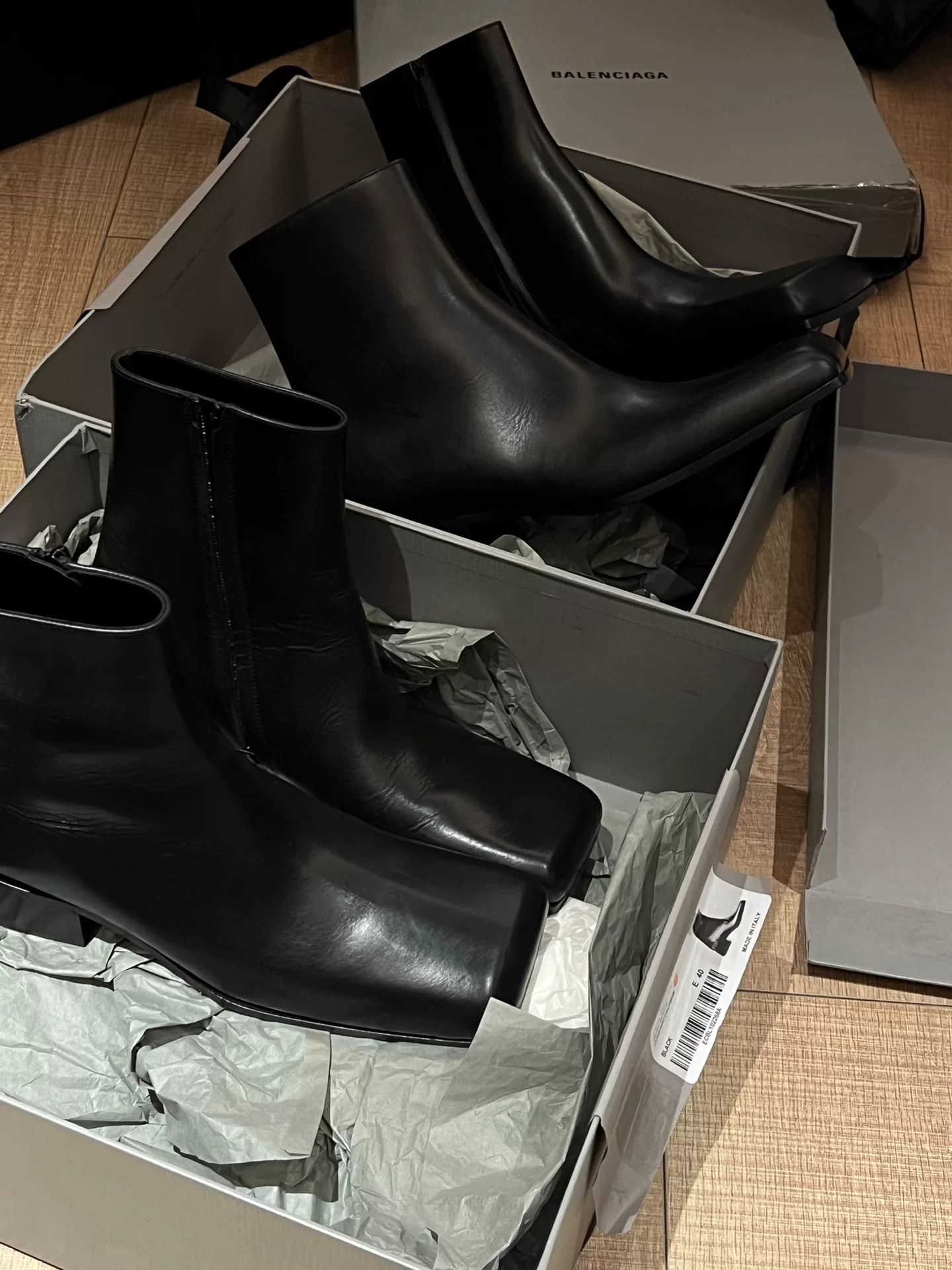 Balenciaga Balenciaga Work Leather Ankle Boots for Men Size US 8 / EU 41 - 2 Thumbnail