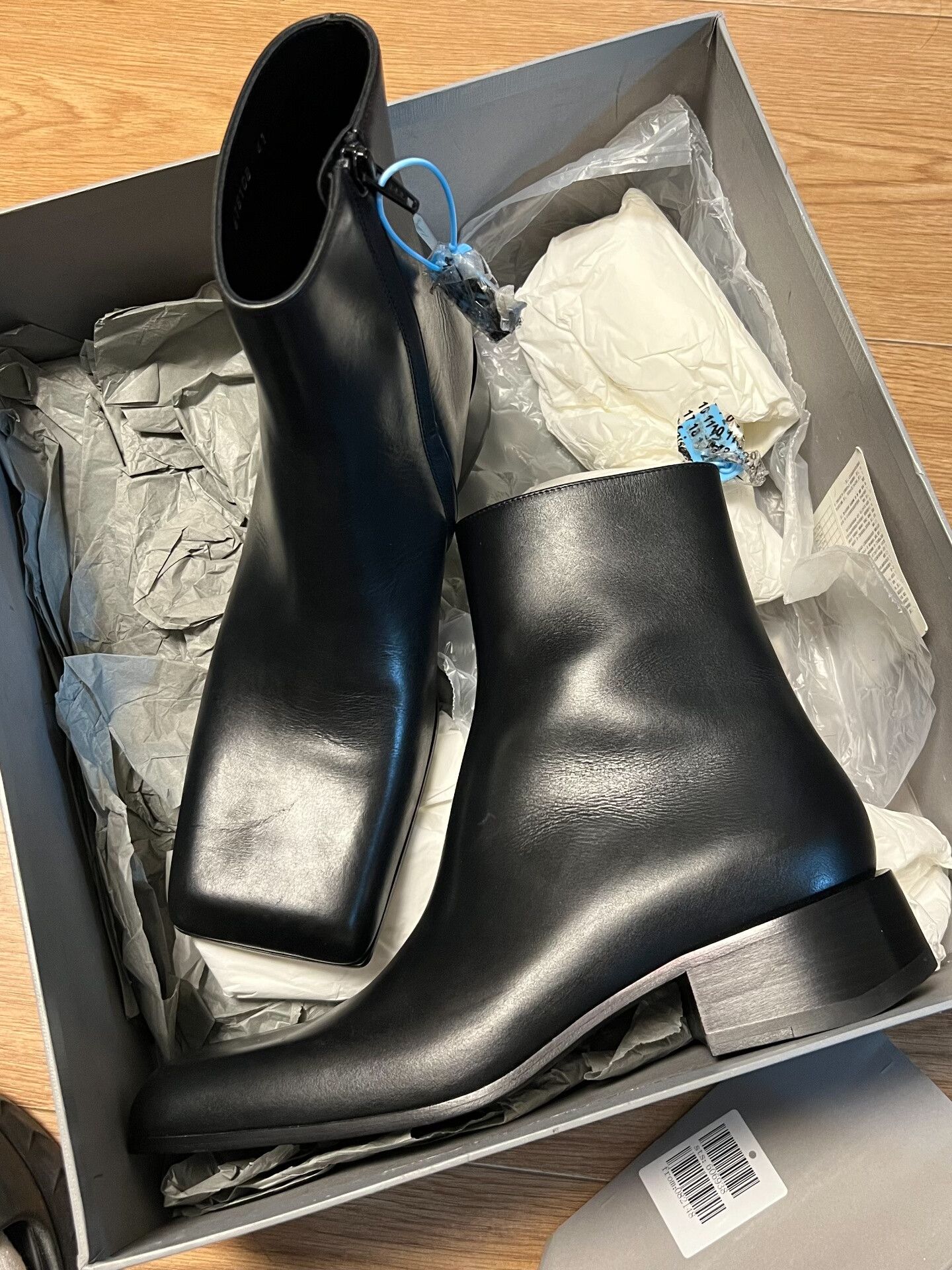 Balenciaga Balenciaga Work Leather Ankle Boots for Men Size US 8 / EU 41 - 8 Thumbnail