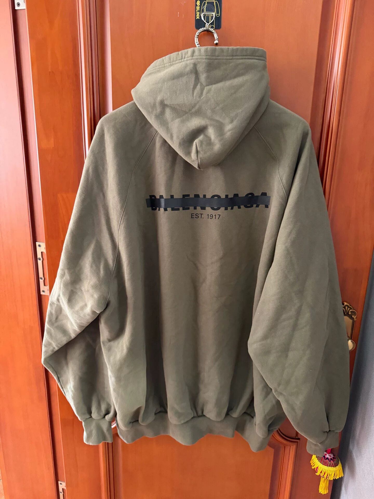 Balenciaga balenciaga olive green hoodie with logo Size US XL / EU 56 / 4 - 2 Thumbnail