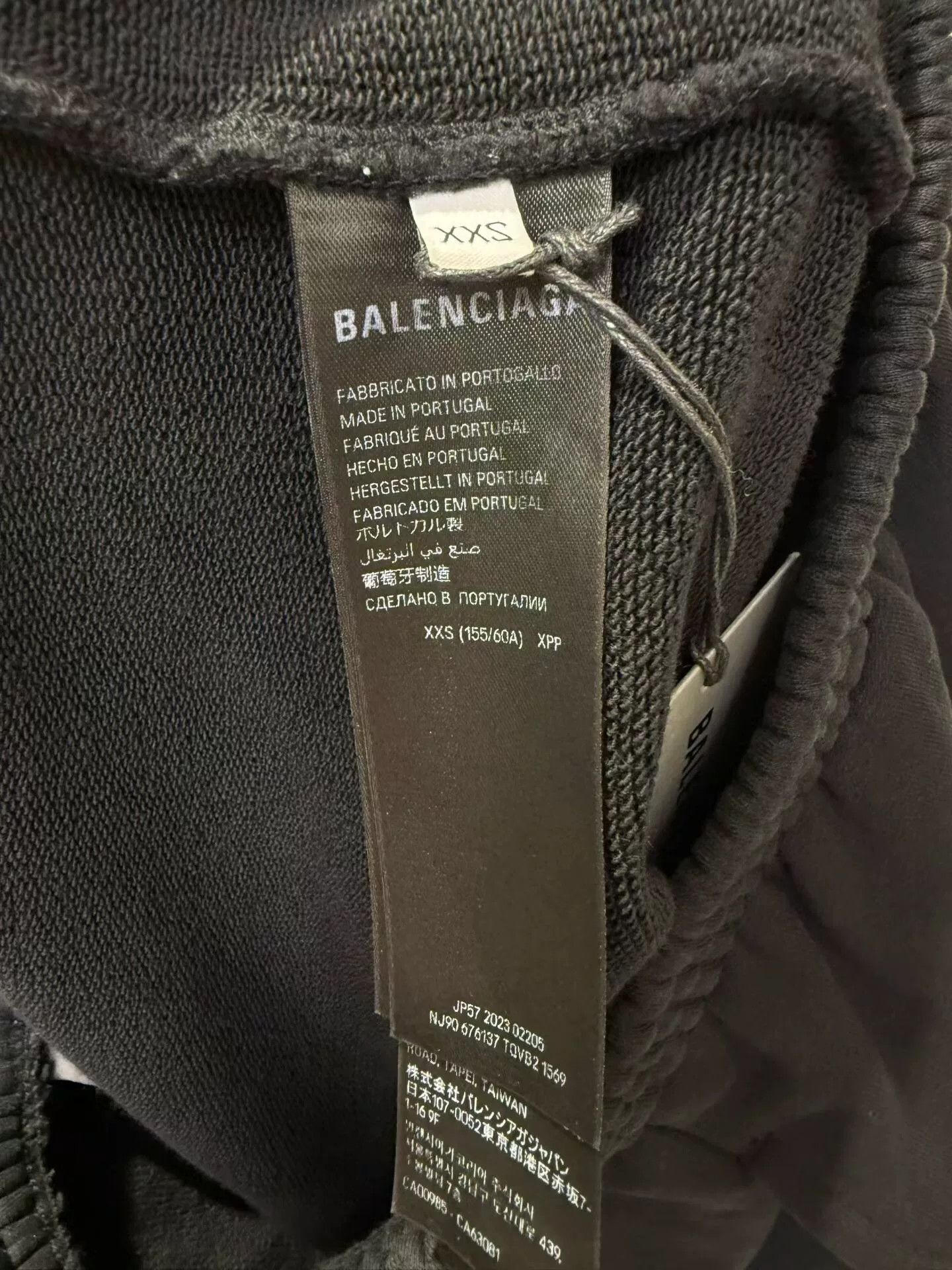 Balenciaga balenciaga black embroidered shorts size xxS Size US 26 / EU 42 - 3 Thumbnail