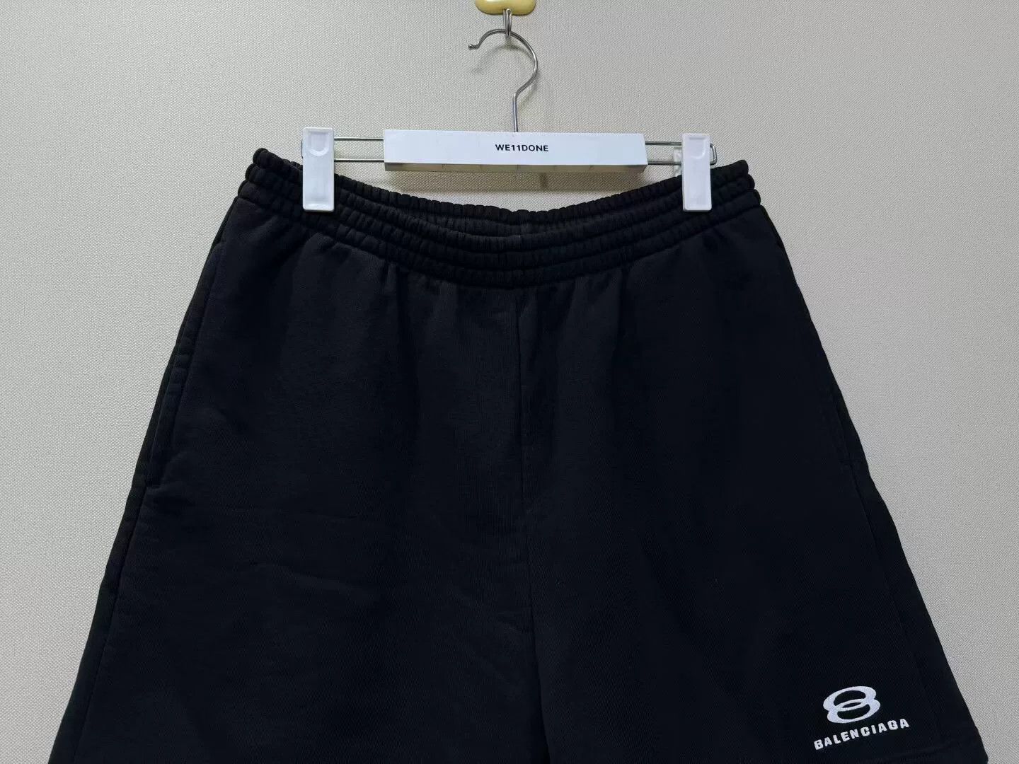 Balenciaga balenciaga black embroidered shorts size xxS Size US 26 / EU 42 - 2 Thumbnail