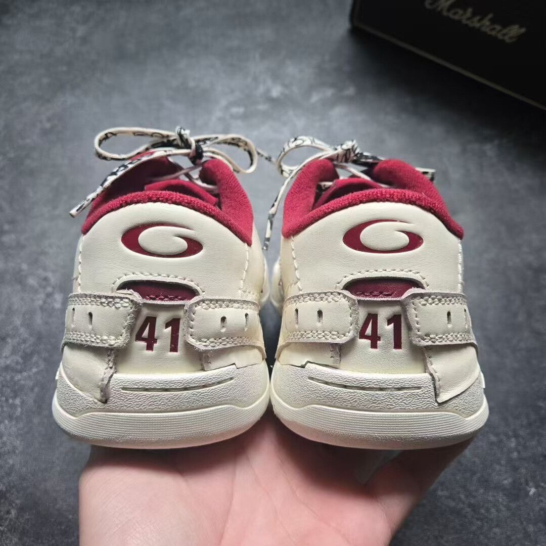 Balenciaga balenciaga hamptons white and red sneakers Size US 8 / EU 41 - 7 Thumbnail