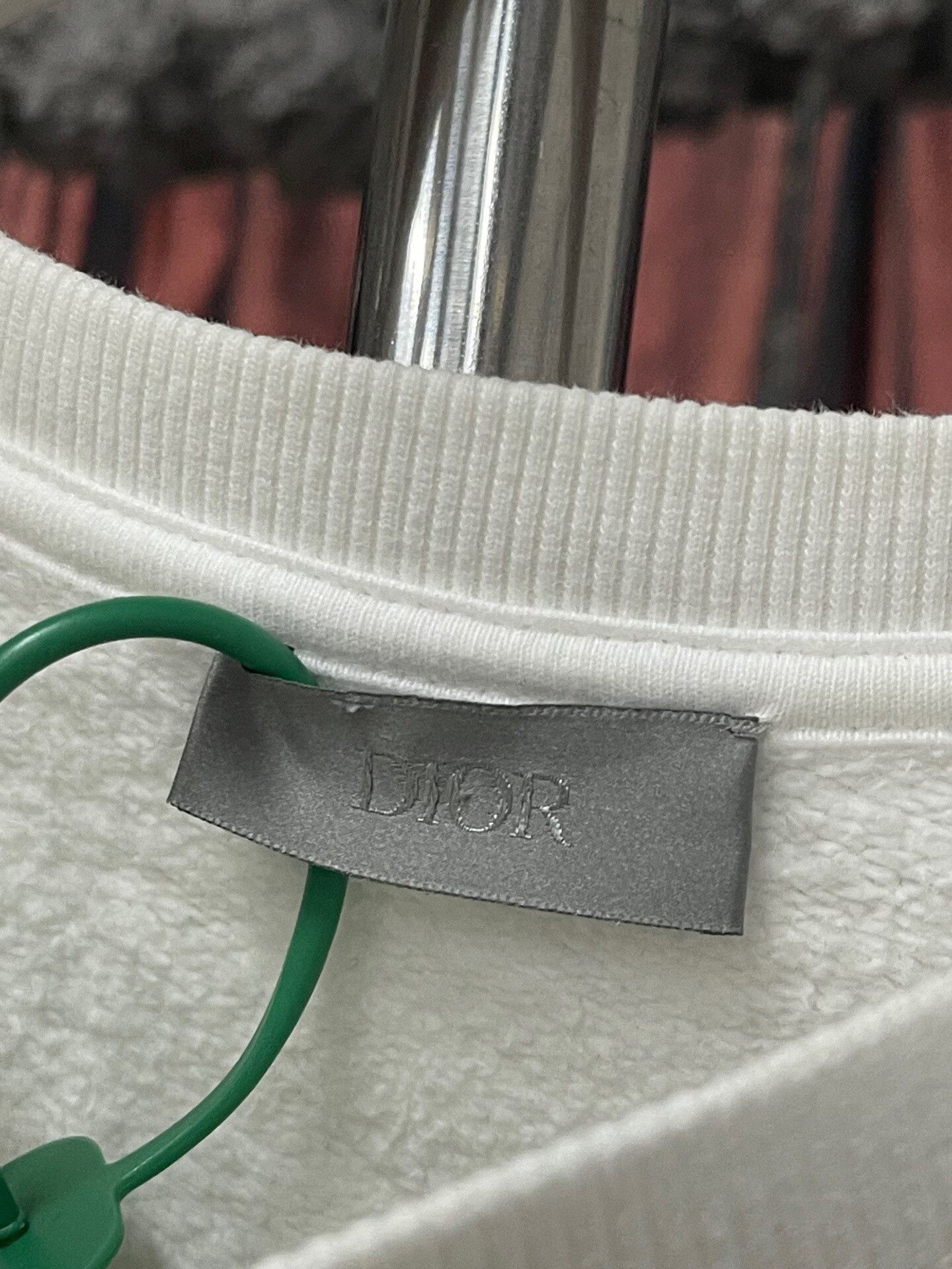 Dior dior white sweatshirt size medium brand new Size US M / EU 48-50 / 2 - 6 Thumbnail