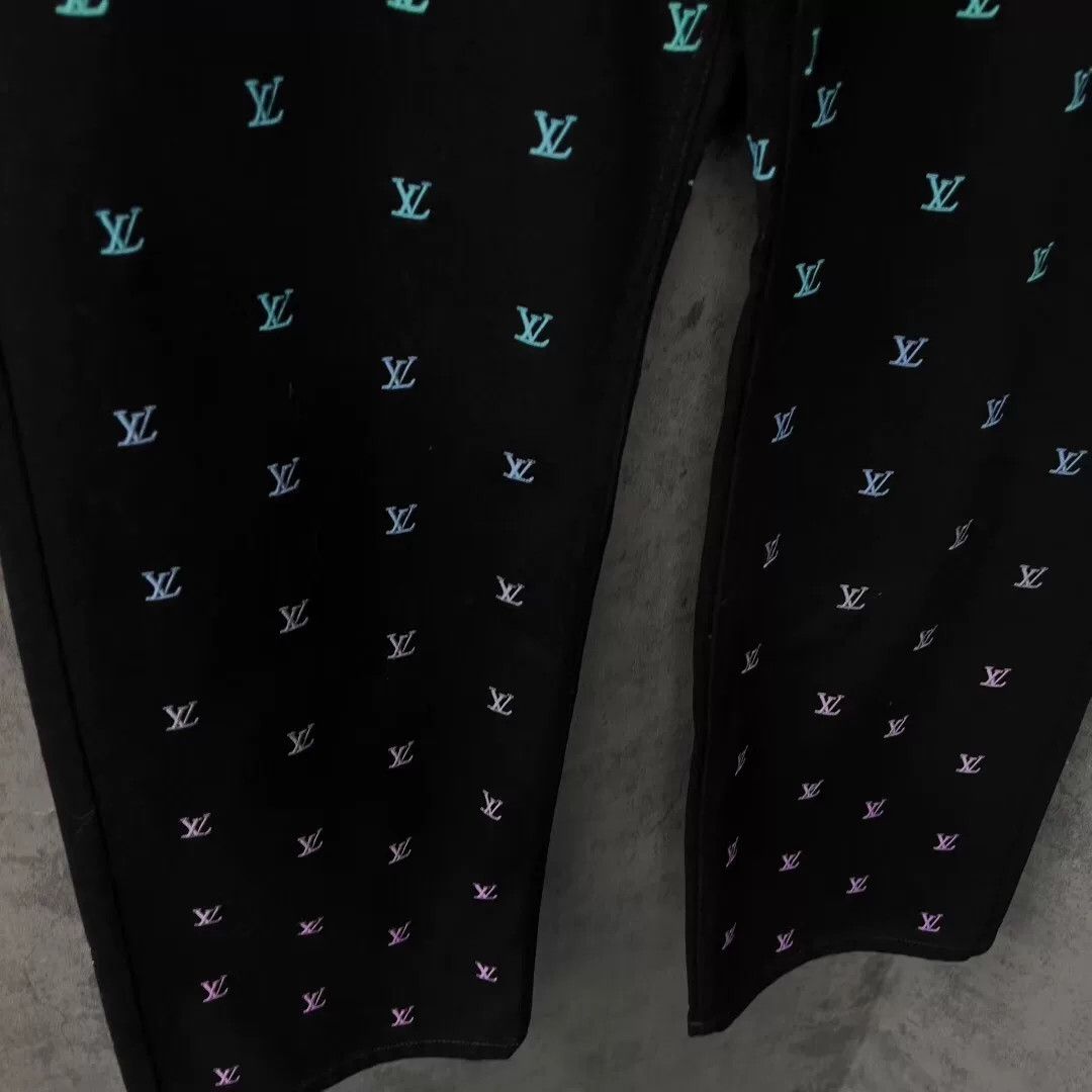 Louis Vuitton latest lv logo embroidered denim pants Size US 34 / EU 50 - 2 Thumbnail