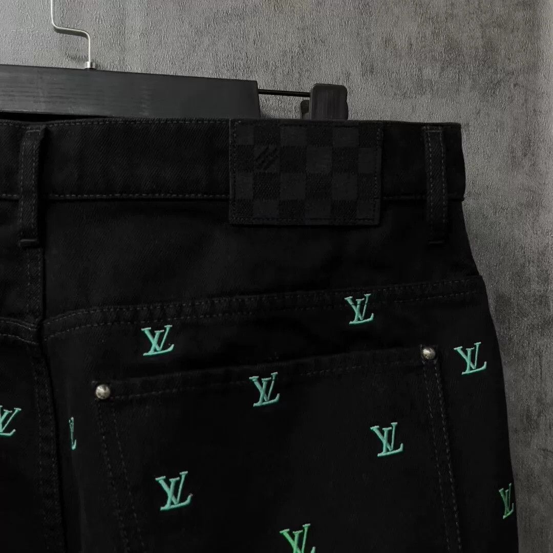 Louis Vuitton latest lv logo embroidered denim pants Size US 34 / EU 50 - 3 Thumbnail