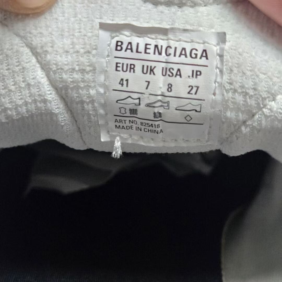 Balenciaga balenciaga monday white sneakers size 41 Size US 10 / EU 43 - 5 Thumbnail