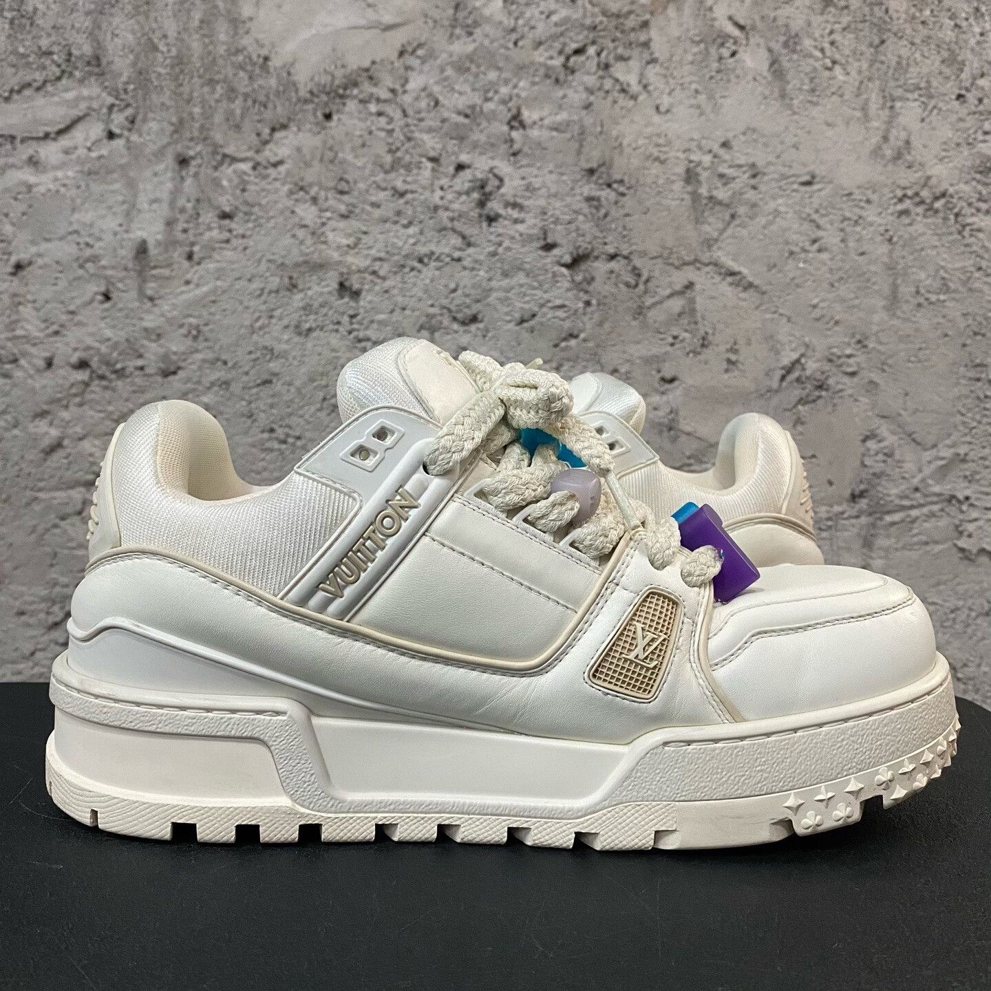 Louis Vuitton Louis Vuitton White LV Trainer Sneakers Size US 8 / EU 41 - 4 Thumbnail