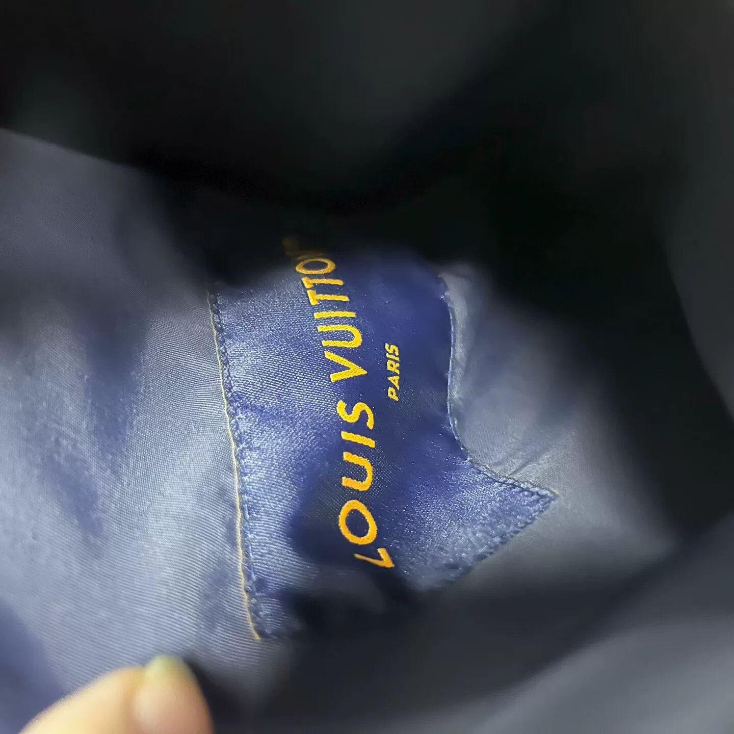 Louis Vuitton louis vuitton blue logo hooded jacket Size US XXL / EU 58 / 5 - 3 Thumbnail