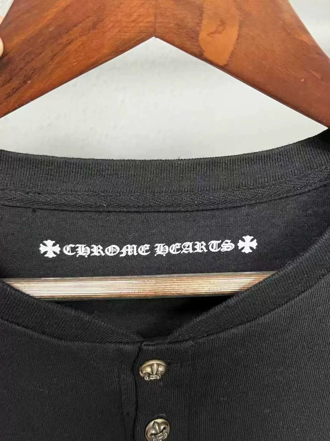 Chrome Hearts chrome hearts graffiti long sleeve polo Size US L / EU 52-54 / 3 - 4 Thumbnail