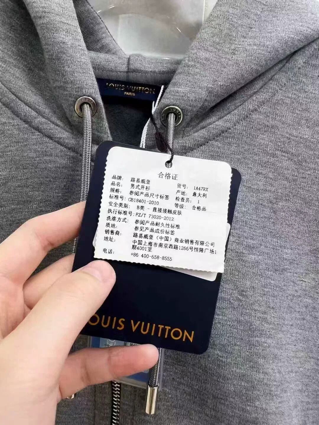 Louis Vuitton louis vuitton gray zip-up hoodie with logo Size US L / EU 52-54 / 3 - 3 Thumbnail