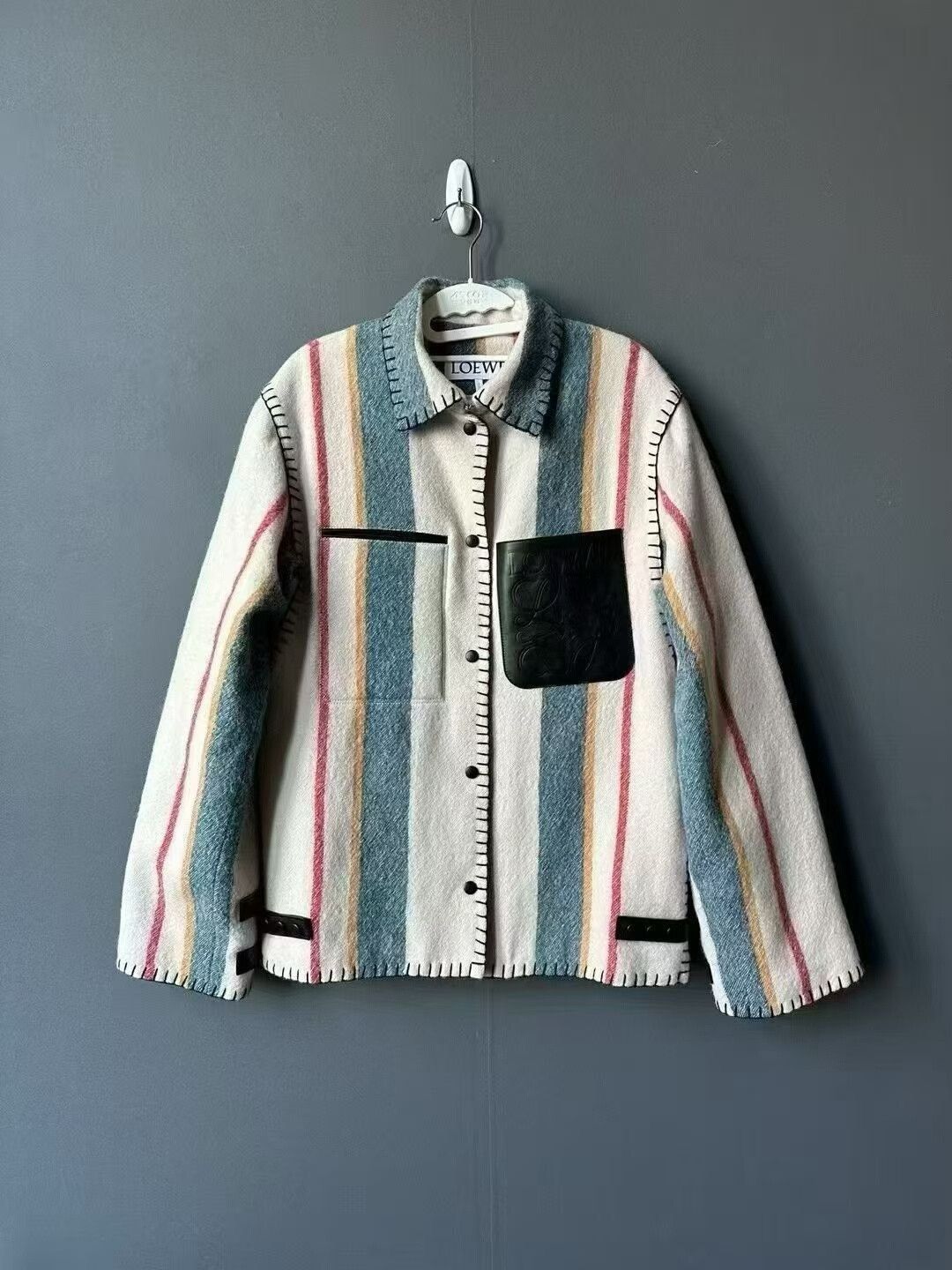 Loewe loewe wool coat with leather patch Size M / US 6-8 / IT 42-44 - 4 Thumbnail