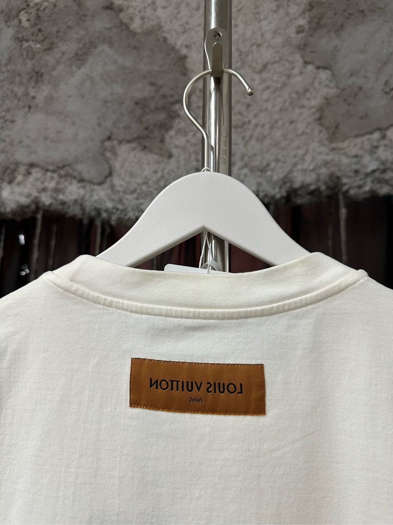 Louis Vuitton louis vuitton short sleeve t-shirt Size US S / EU 44-46 / 1 - 3 Thumbnail