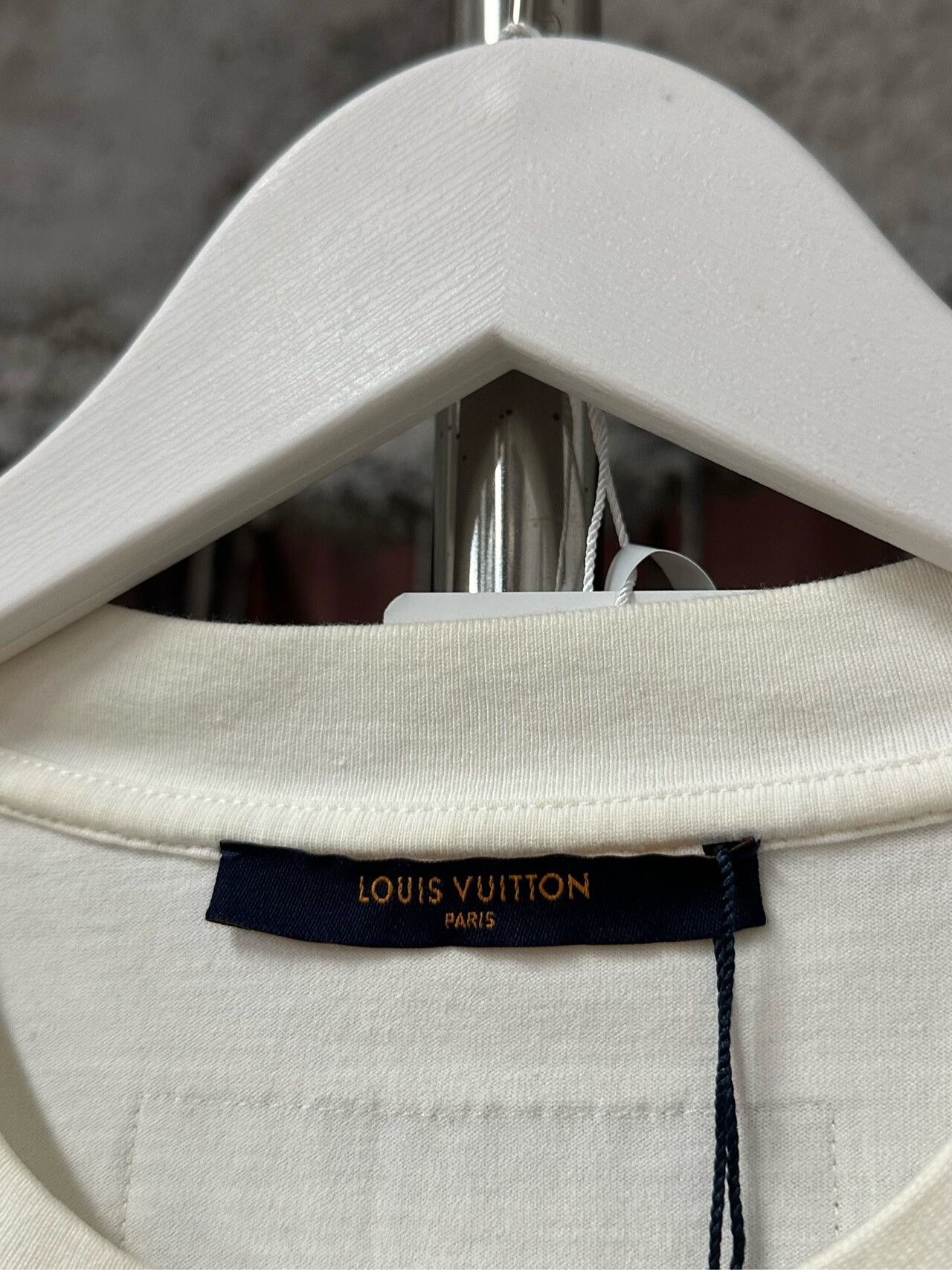 Louis Vuitton louis vuitton short sleeve t-shirt Size US S / EU 44-46 / 1 - 6 Thumbnail
